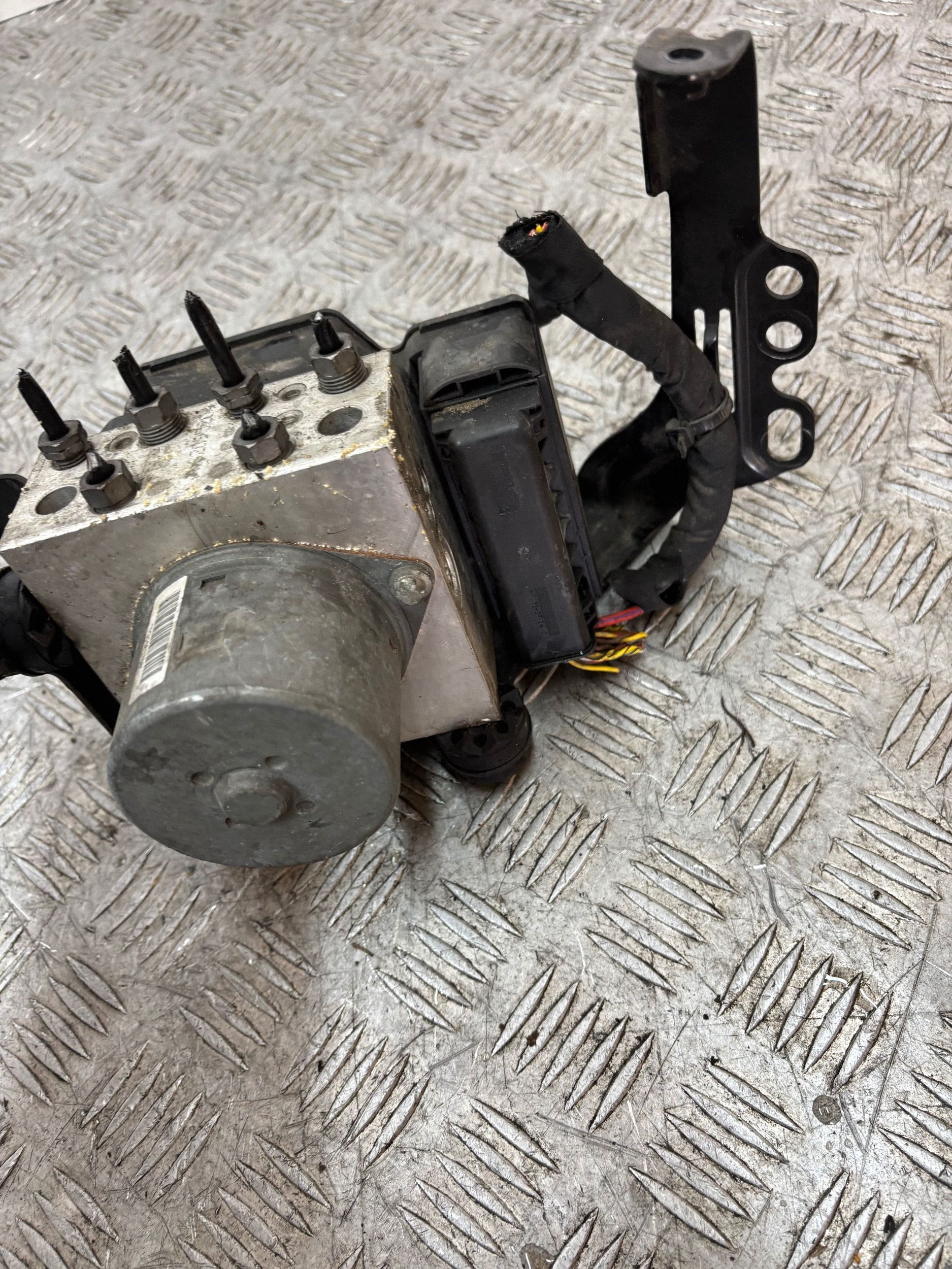 Pompa ABS MINI COUNTRYMAN R60 6796698-01