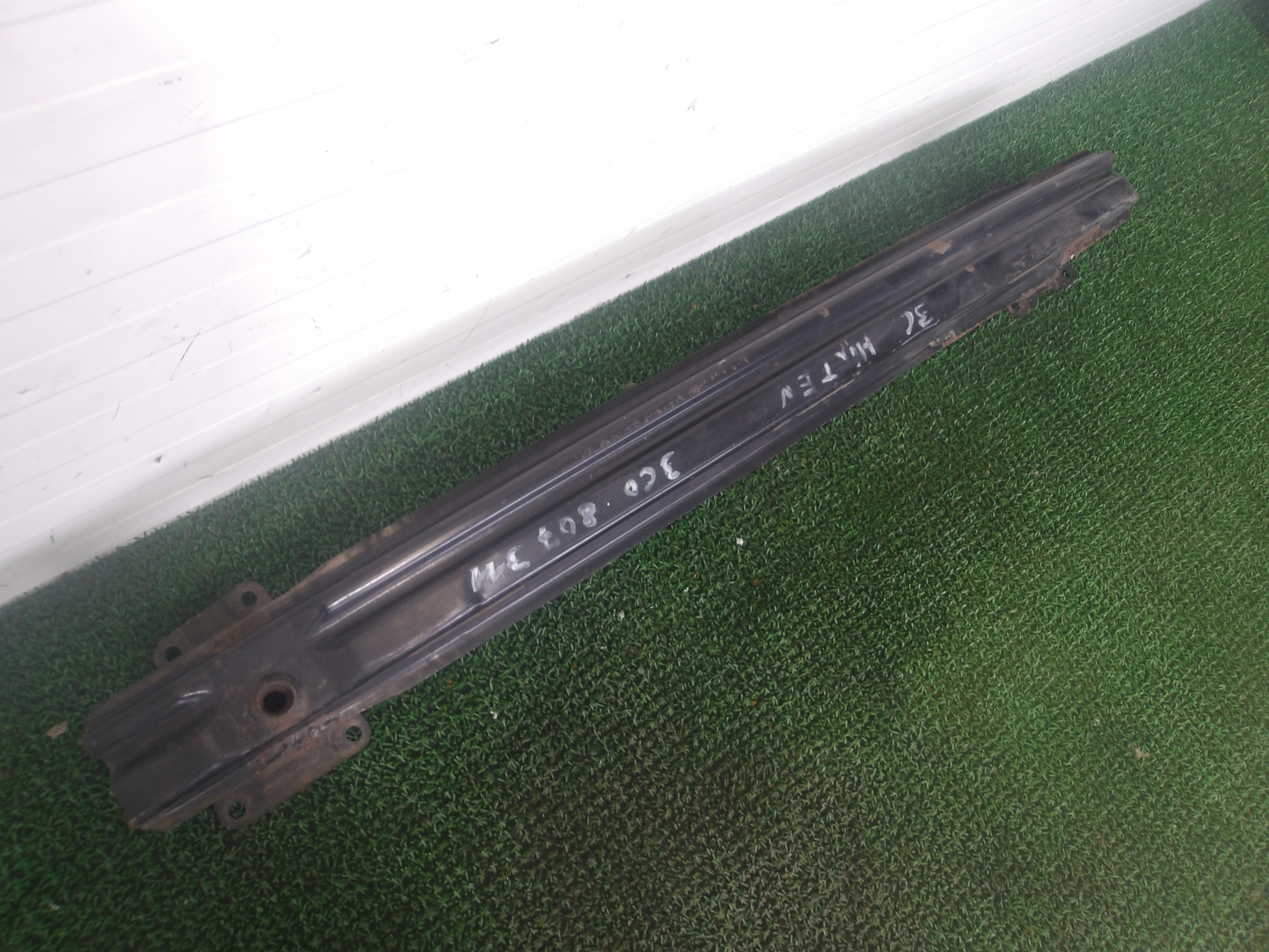 VW PASSAT B6 05-11 sider rear below bumper pillar rear part 3C0807311 OE