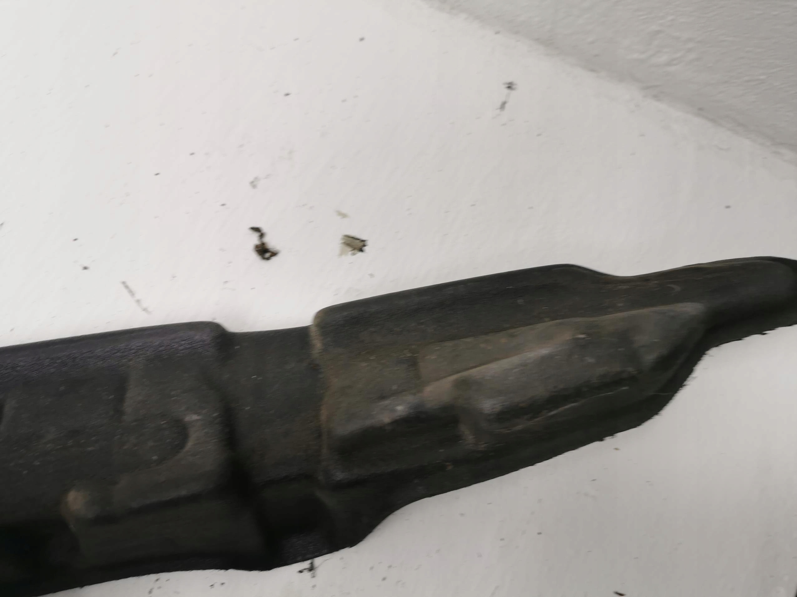 kryt blatníku pravý předek CHRYSLER 300C 04-10