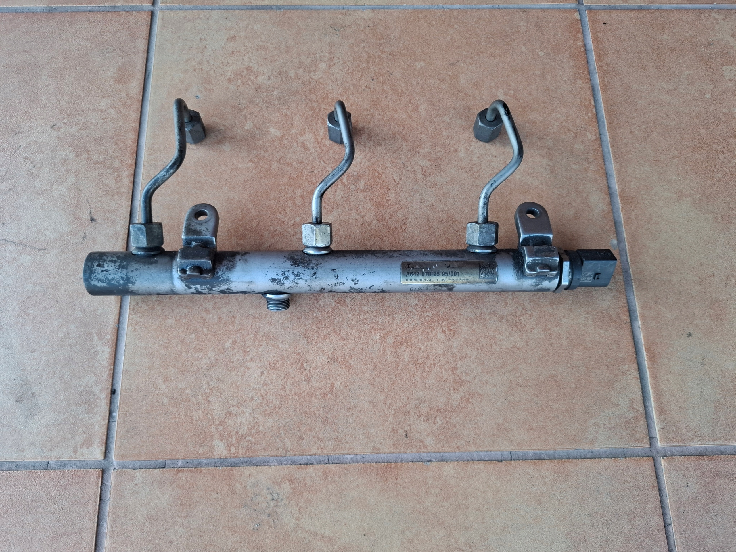 Rampe injection MERCEDES 3,0 CDI A6420702595