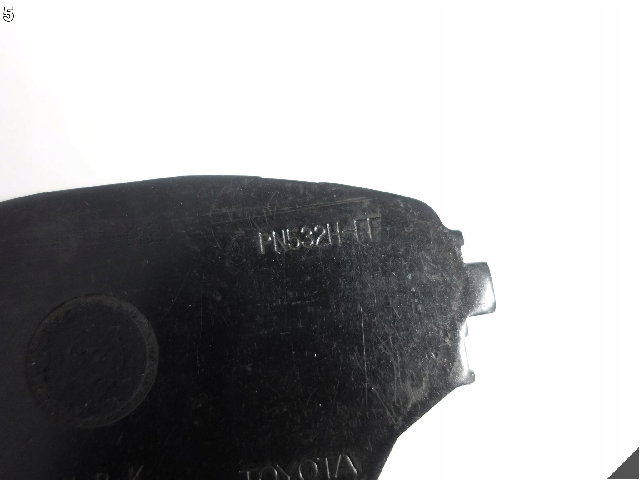 TOYOTA RAV4 II 00-05 plates front KOMPLET OE 04465-42110