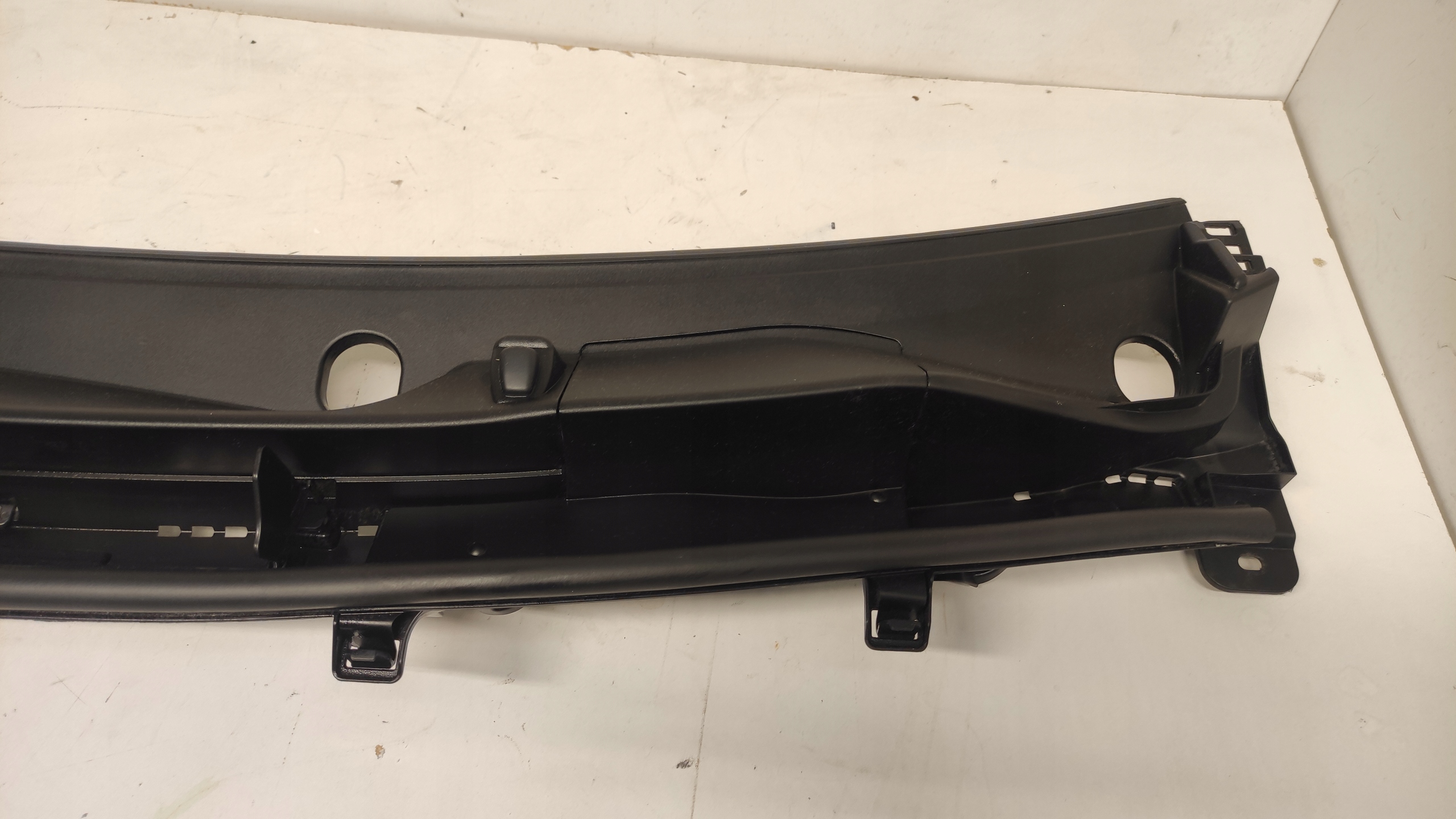 PODSZYBIE PLASTIKOWE GÓRNE TOYOTA YARIS IV 55781-K0020 21-24 55708-K0030 Typ samochodu Samochody osobowe