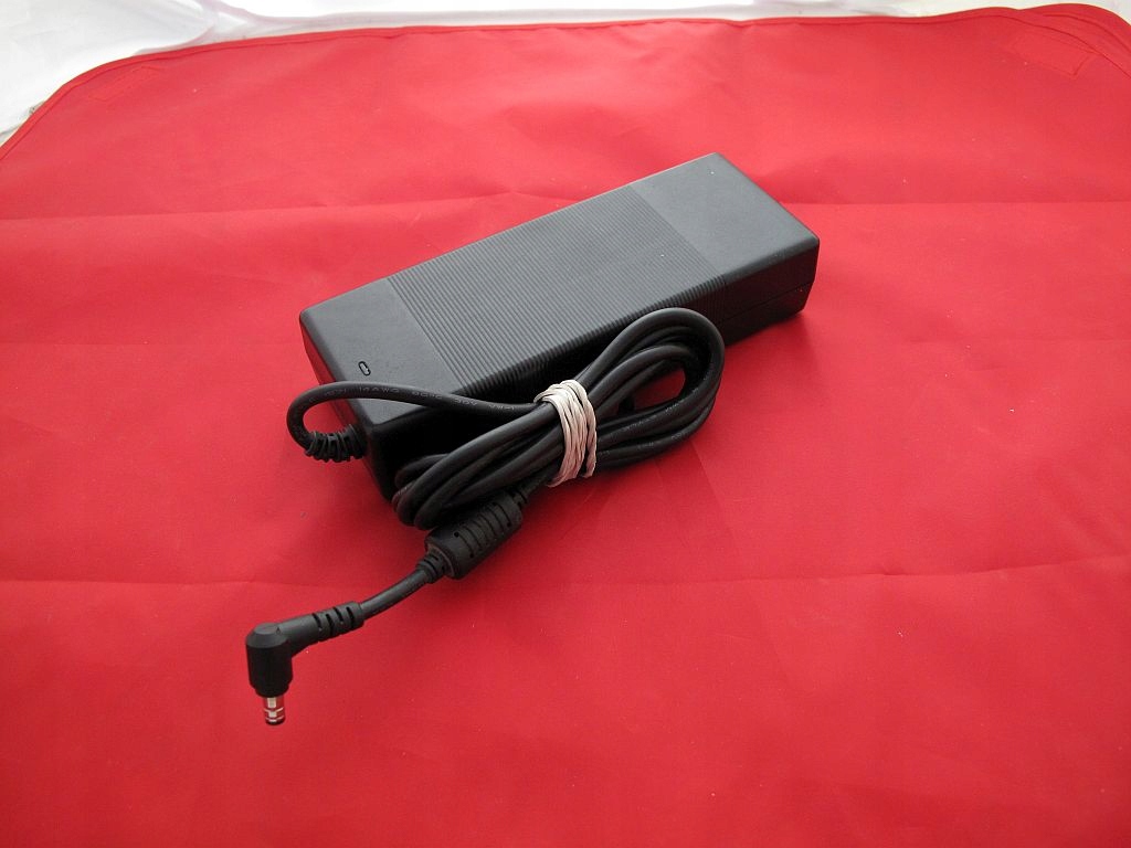 Zasilacz FSP GROUP INC 12V 8A WTYK 5.5 X 2.5 ORYGI EAN (GTIN) 5901221547747