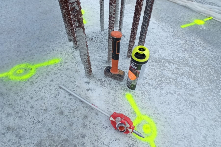 FARBA GEODEZYJNA SPRAY SOPPEC TRACK CZERWONA EAN (GTIN) 3598300000235