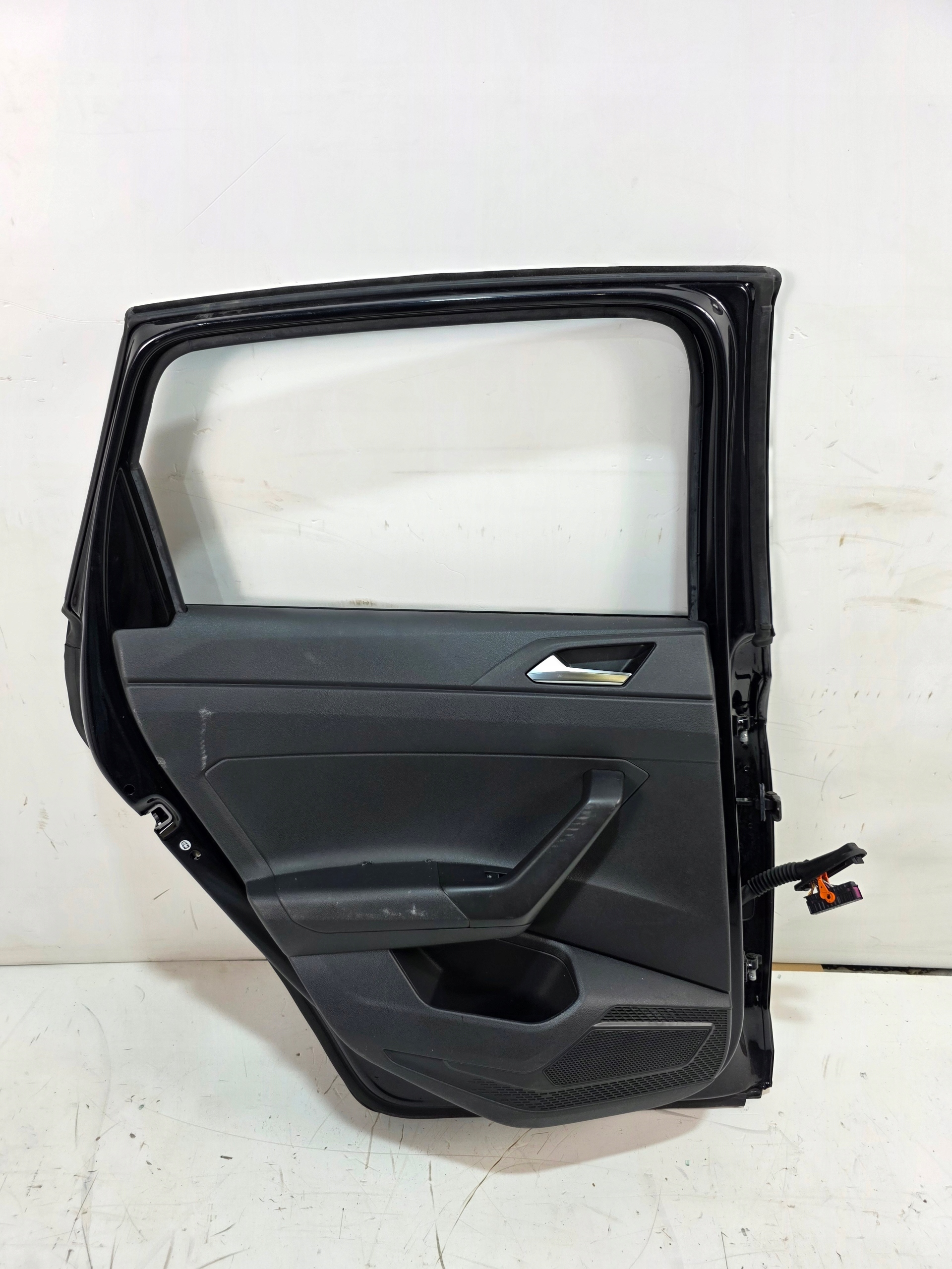 door left rear. VW TAIGO 2G7 LIFT LC9X
