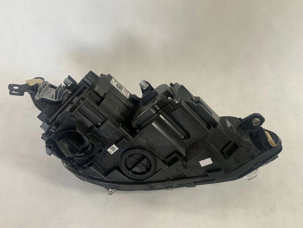 Volkswagen Golf 8 VIII Reflektor left light left VW 5H1941035