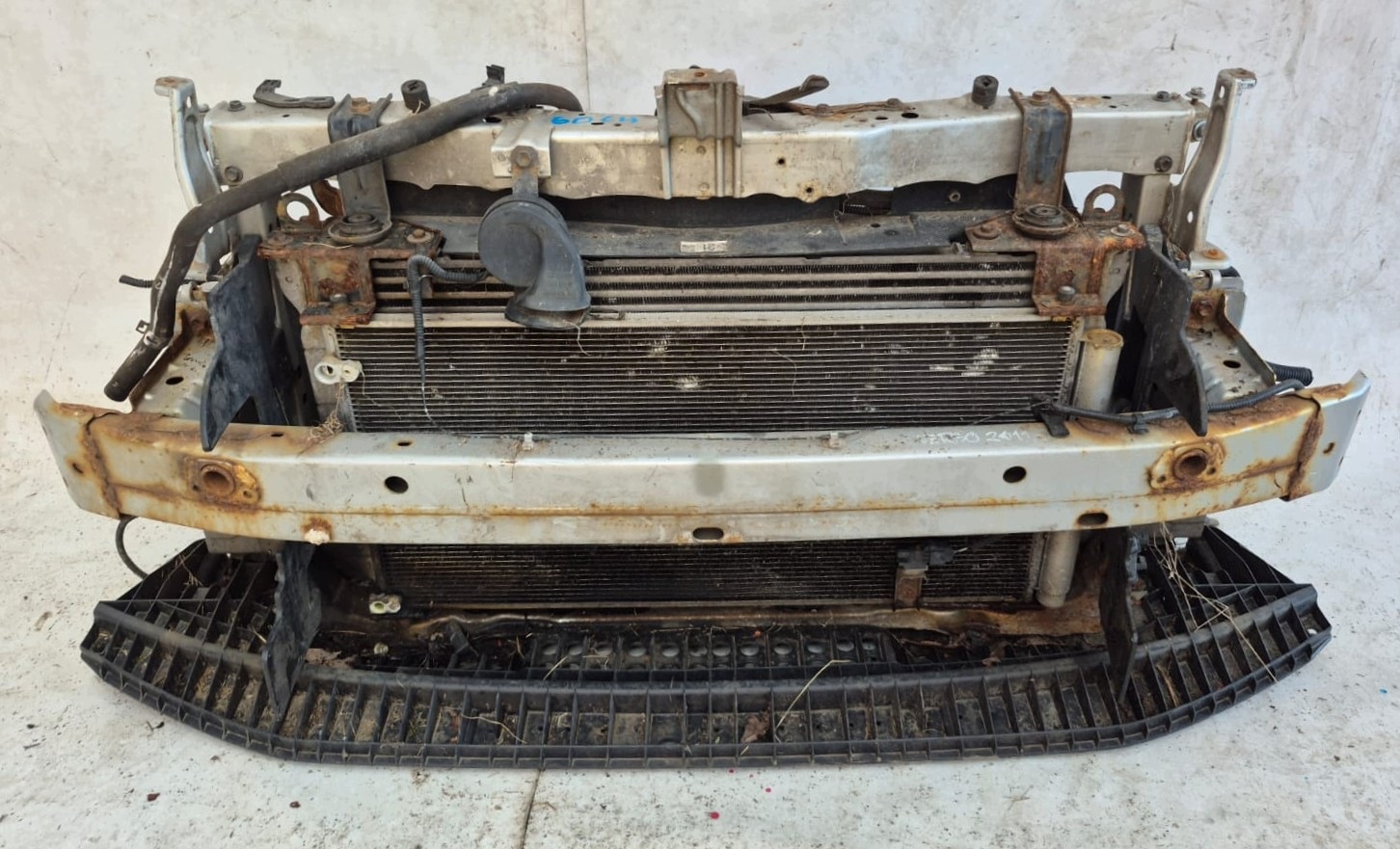 TOYOTA VERSO 09- front body wall front pillar iron radiator