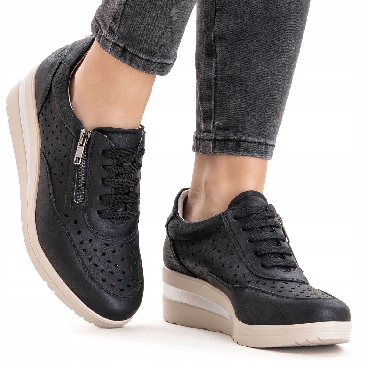 

Sneakersy na koturnie wkł.SKÓRA Suwak Wojtyłko