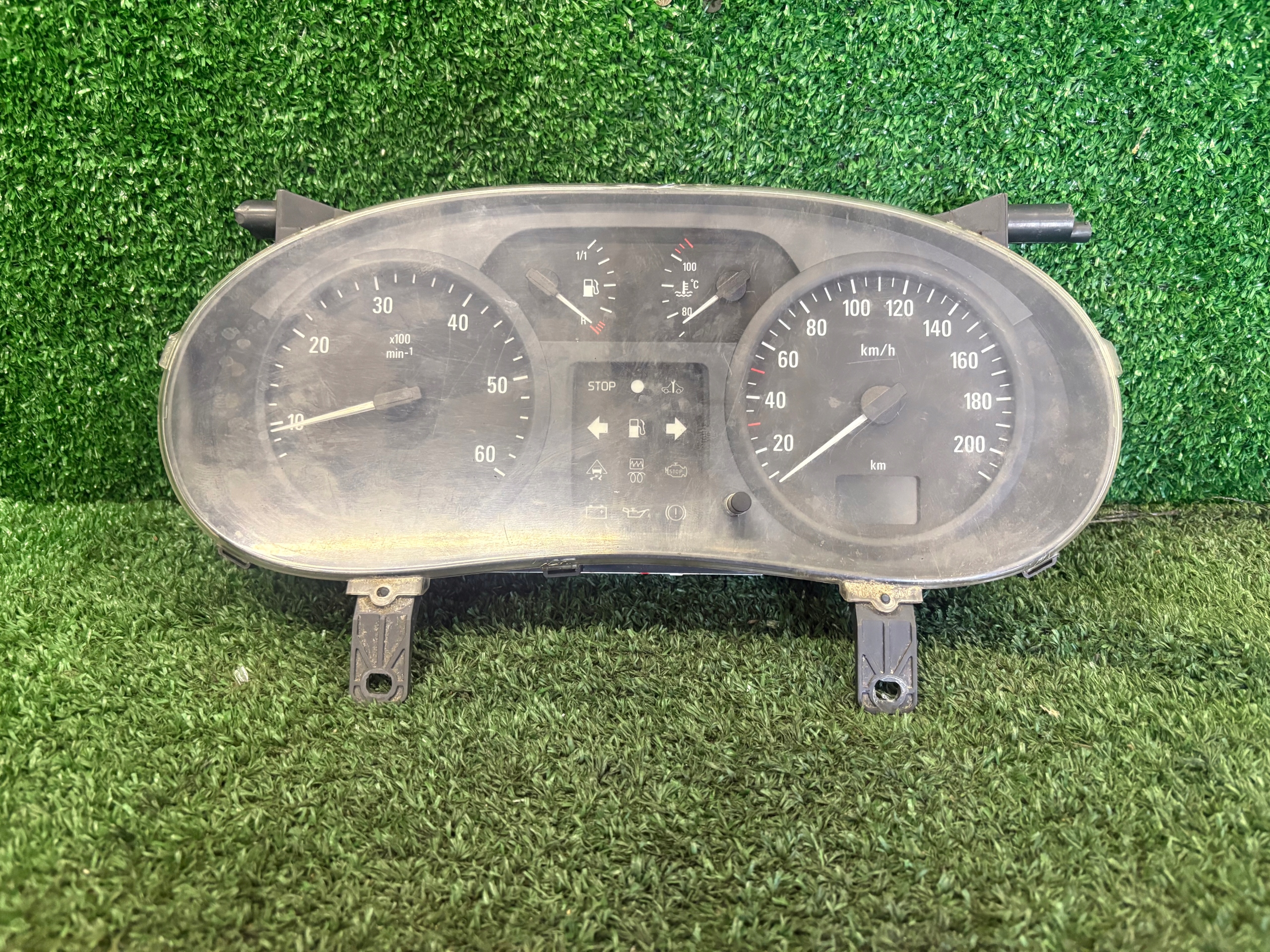 dials dials RENAULT TRAFIC 2 P8200279068 1.9 DCI