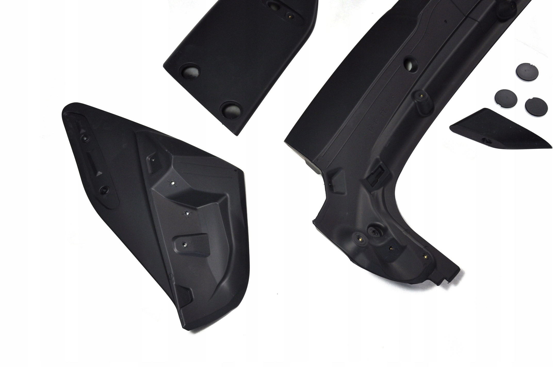 Ford Focus III Mk3 lotka daszek spoiler RS z ABSu Kolor czarny