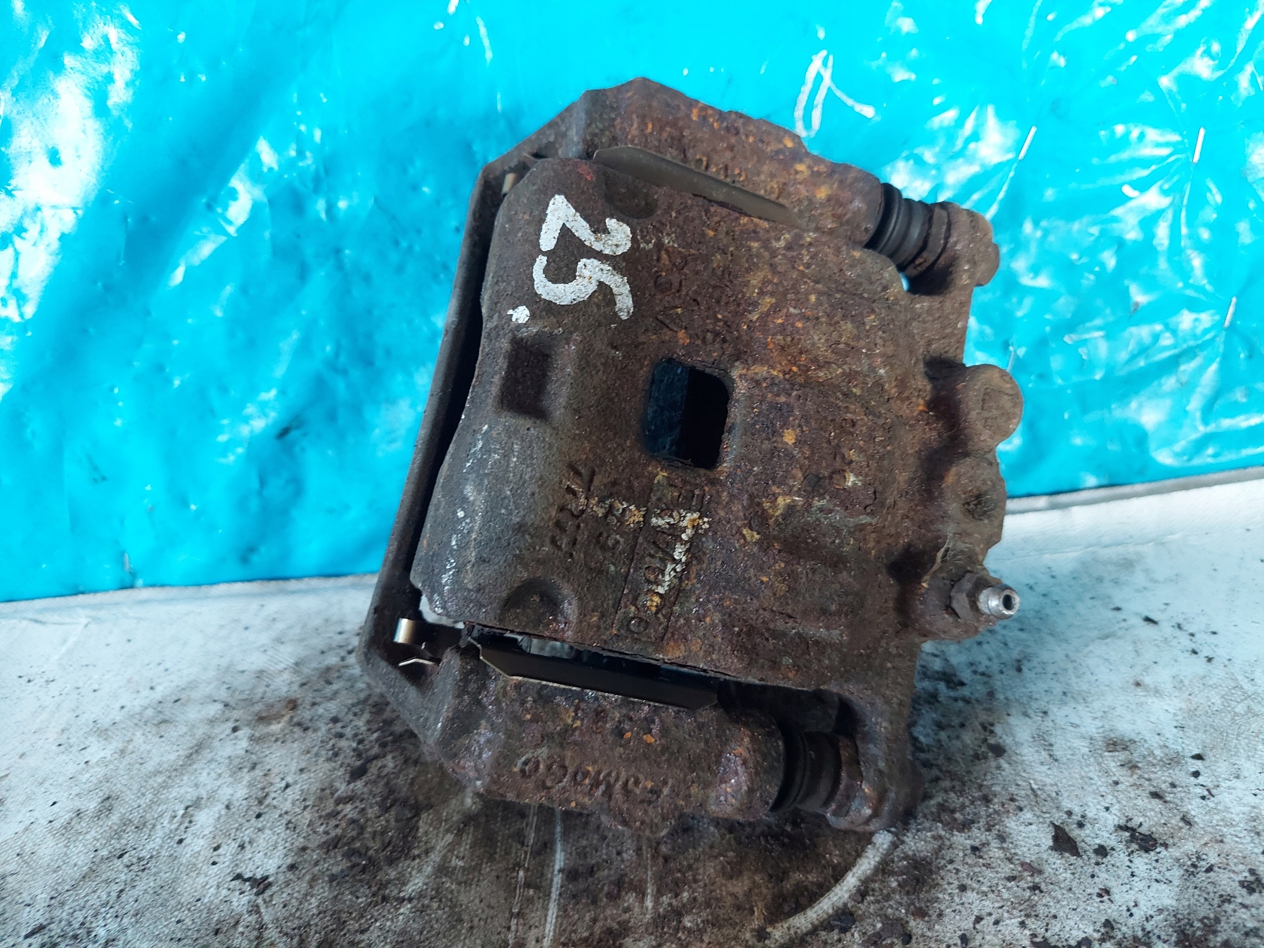 caliper FORD FIESTA MK7 1.6 TD L TRW 3736/E 23V