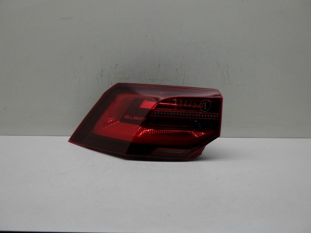 VW GOLF VIII 8 5H 5H0 IQ LED 20- light rear part left