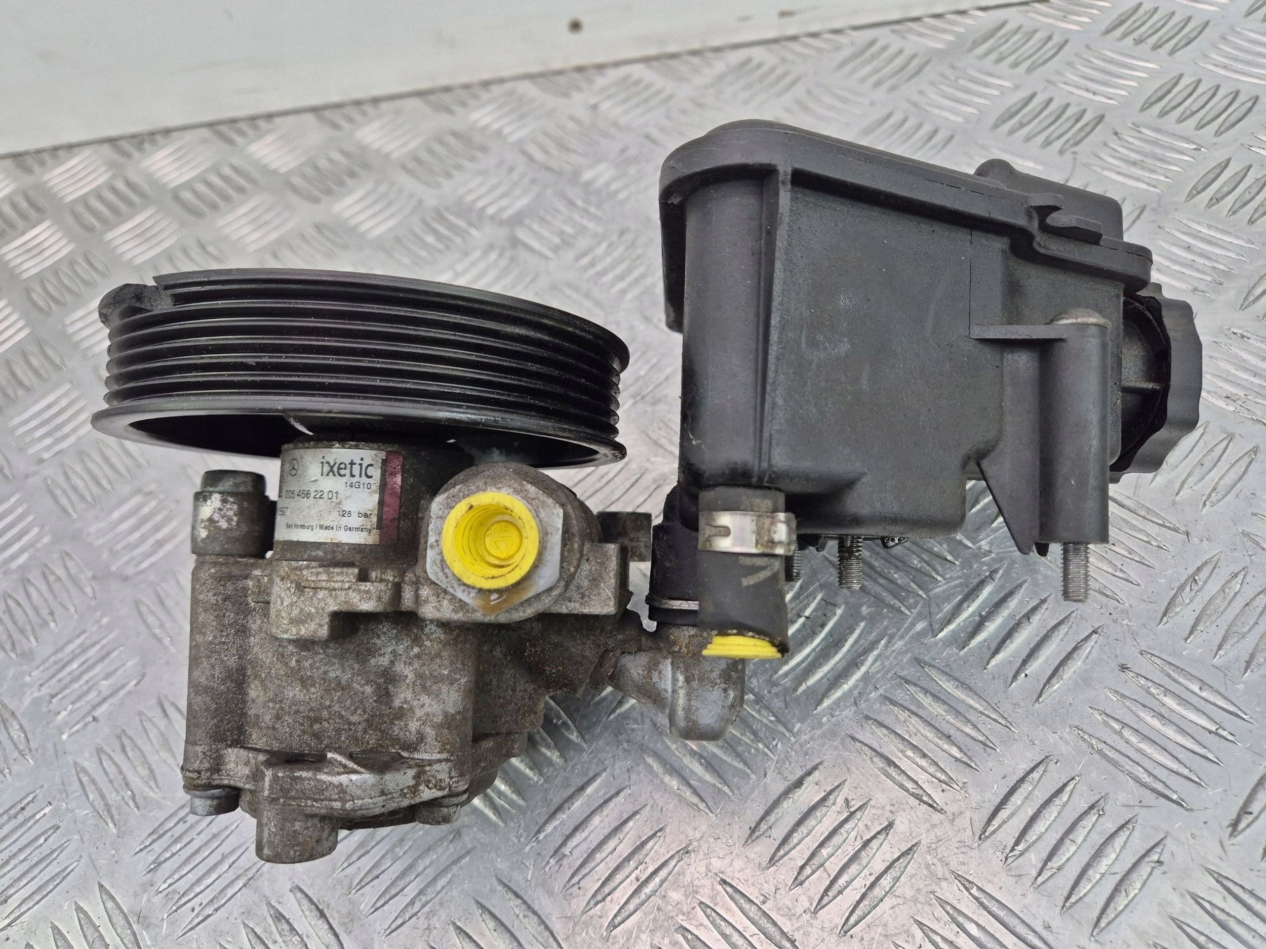 Mercedes C280 W204 servo pump 0054662201 272.947