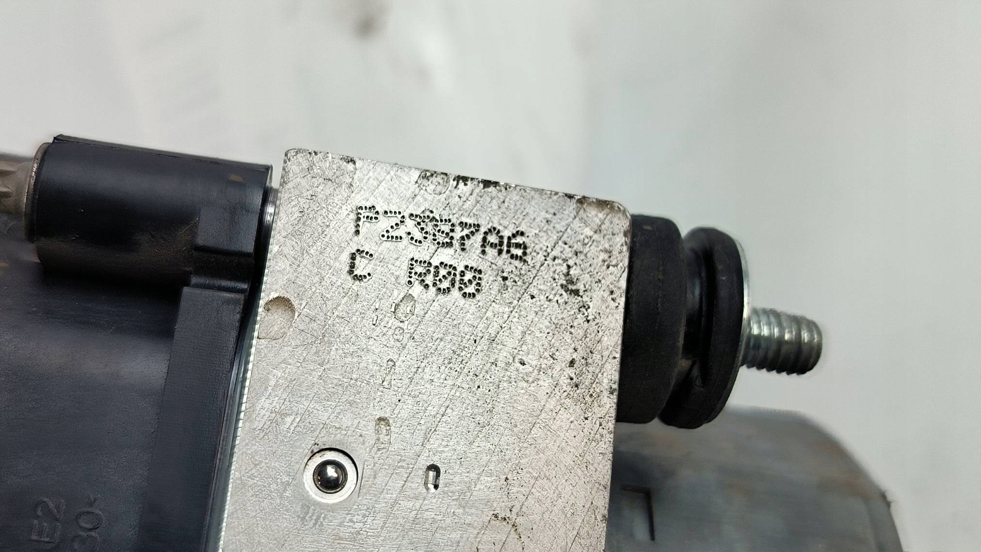 Pompa ABS freno 476601203R RENAULT CAPTUR e