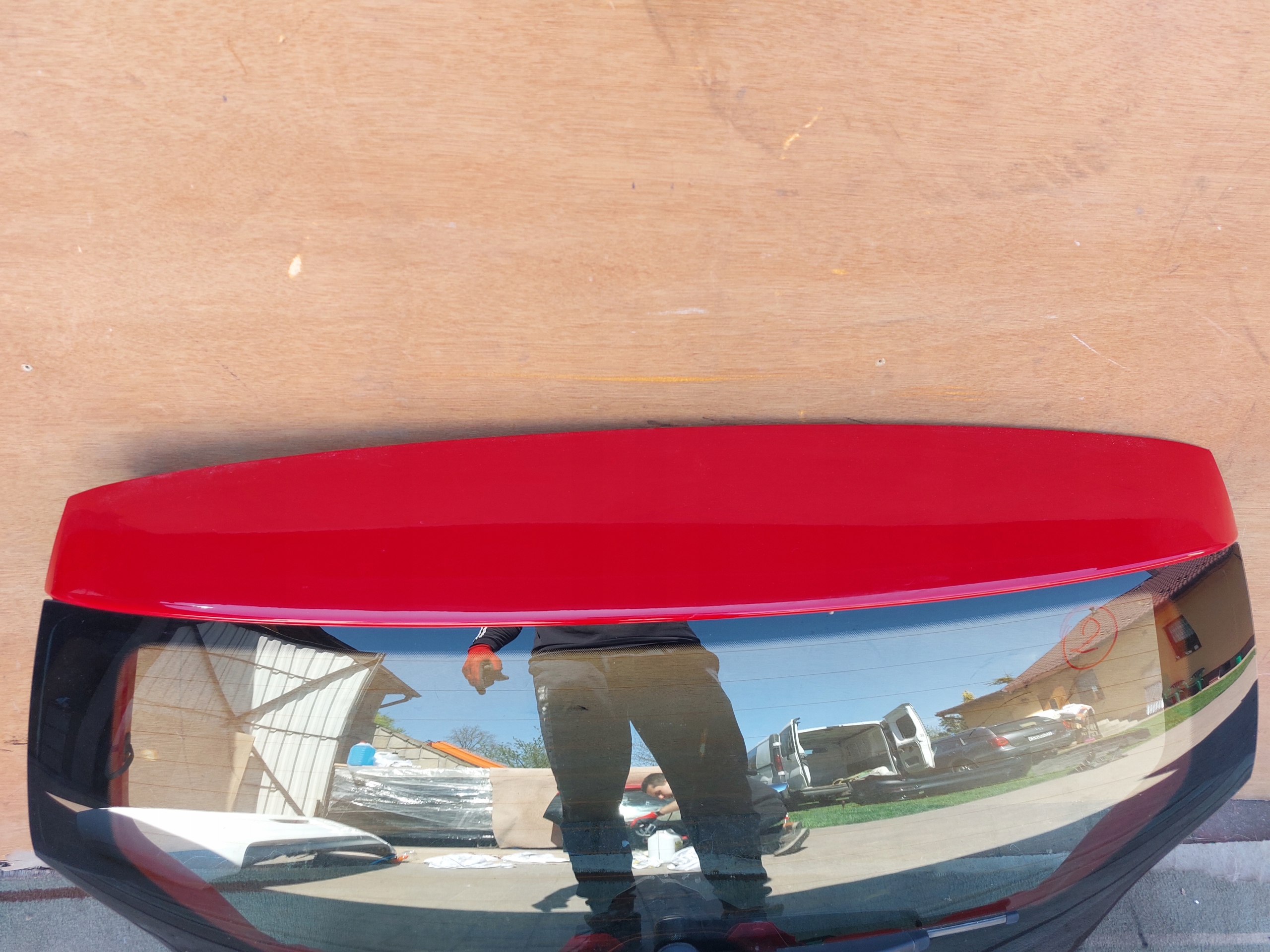 boot door VW UP 12r red LY3D