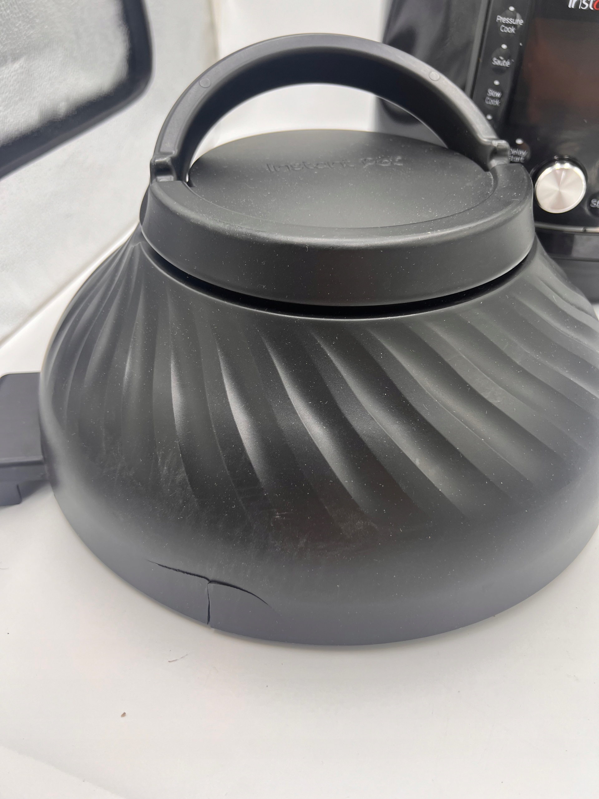 Multicooker Instant Pot Pro Crisp 8 Air Fryer czarny Moc 1500 W