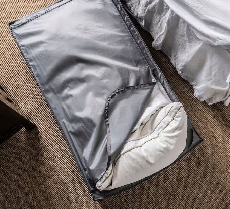 POJEMNIK NA POŚCIEL UBRANIA POD ŁÓŻKO DO SZAFY Szerokość mebla 93 cm