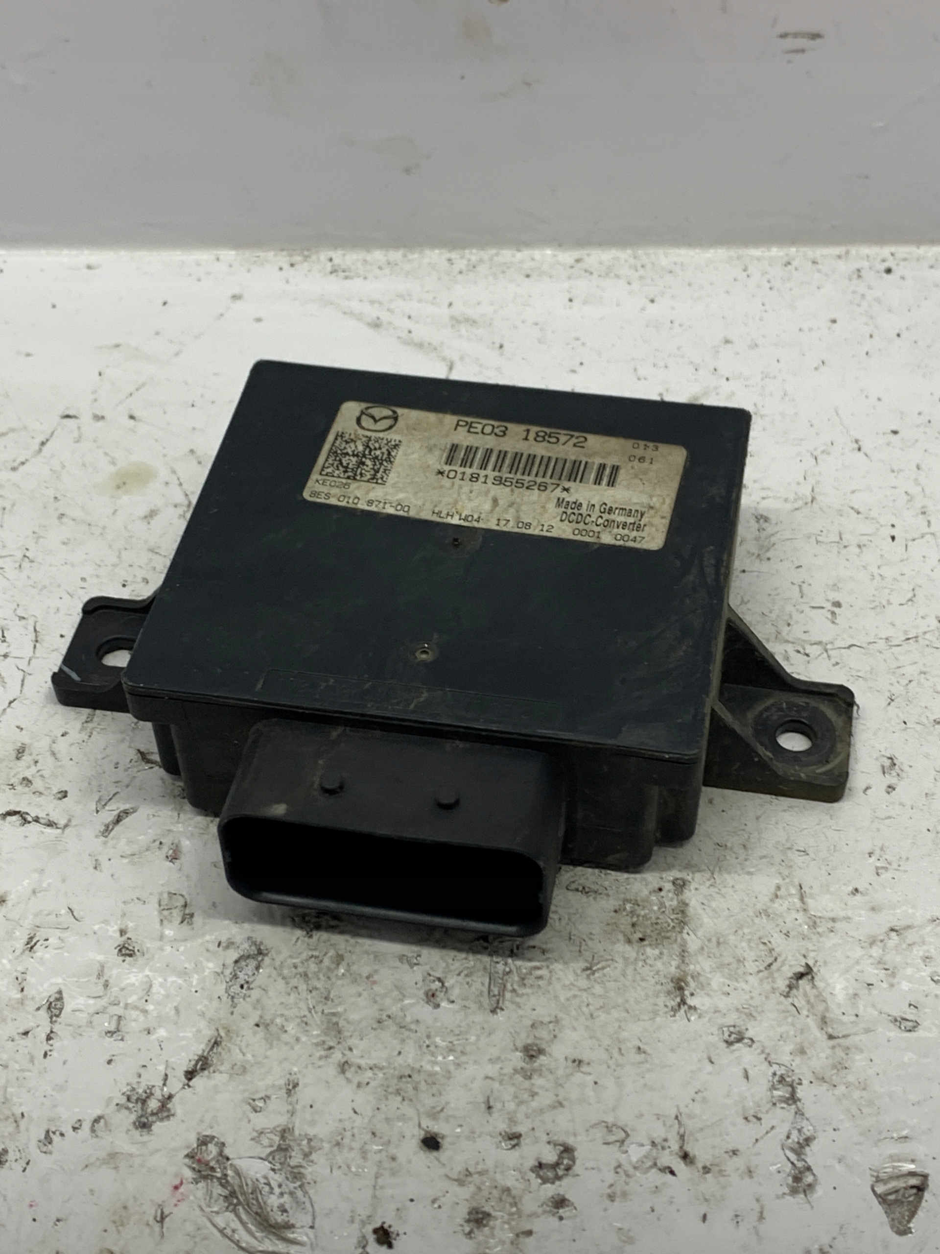 module control unit of tension PE0318572 MAZDA