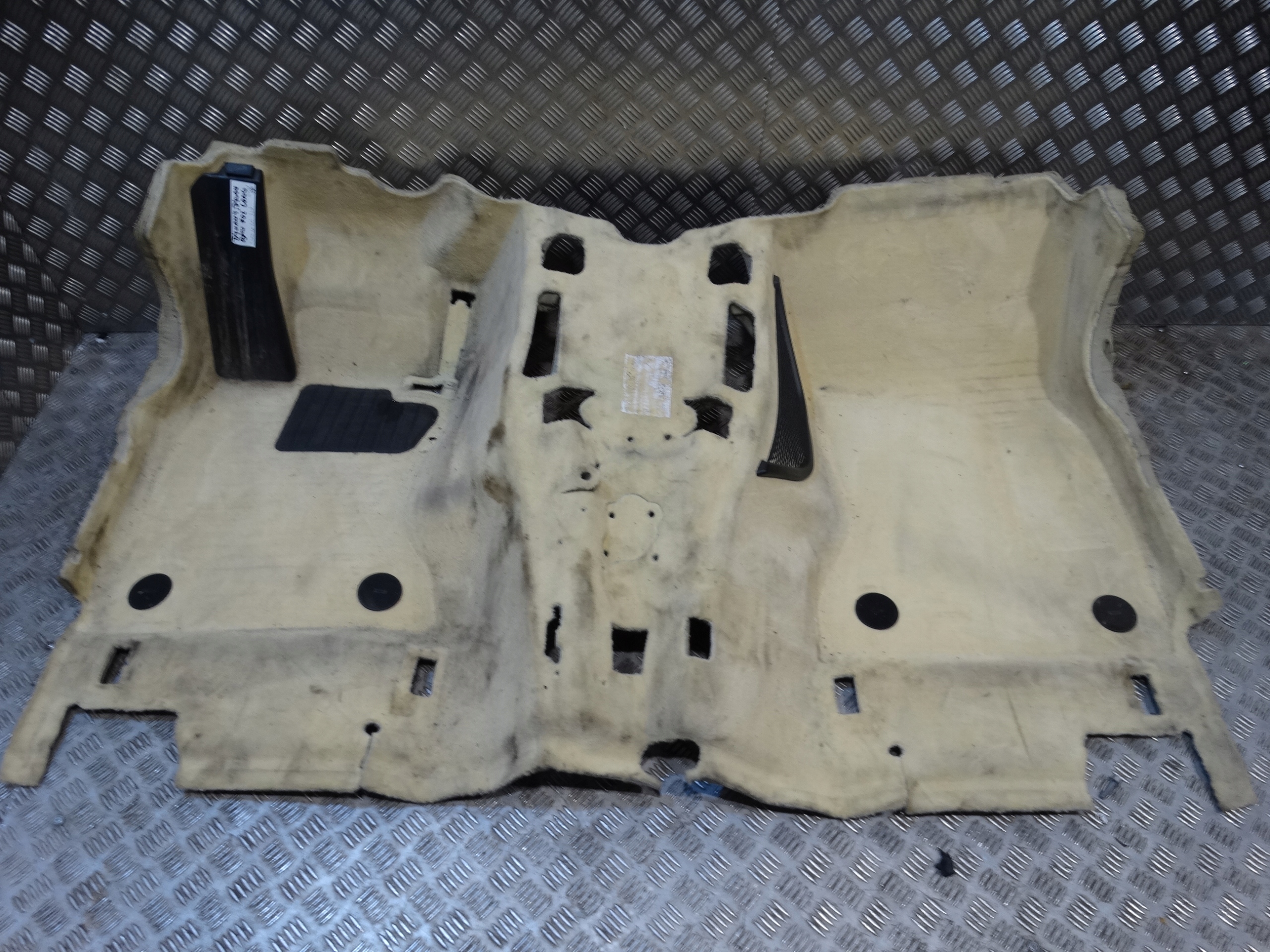 carpet DYWANY front + rear BMW F02 LONG 1
