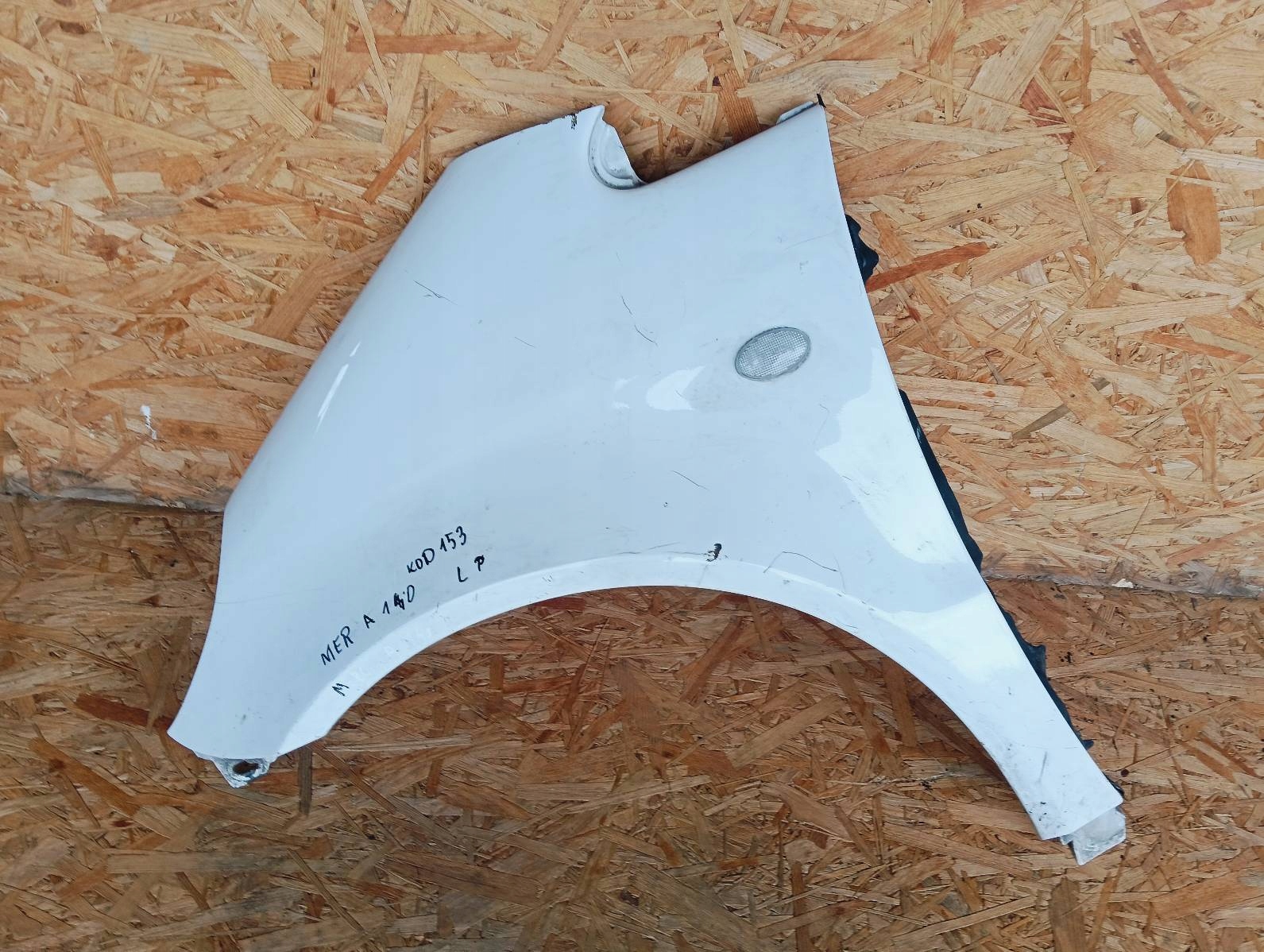 fender left front Mercedes A140 Lak 153 1688800318