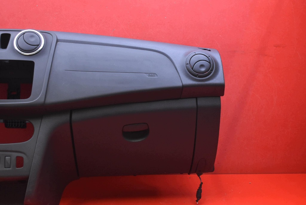 dashboard instrument panel console cockpit airbag EU DACIA SANDERO 2 II 13-16