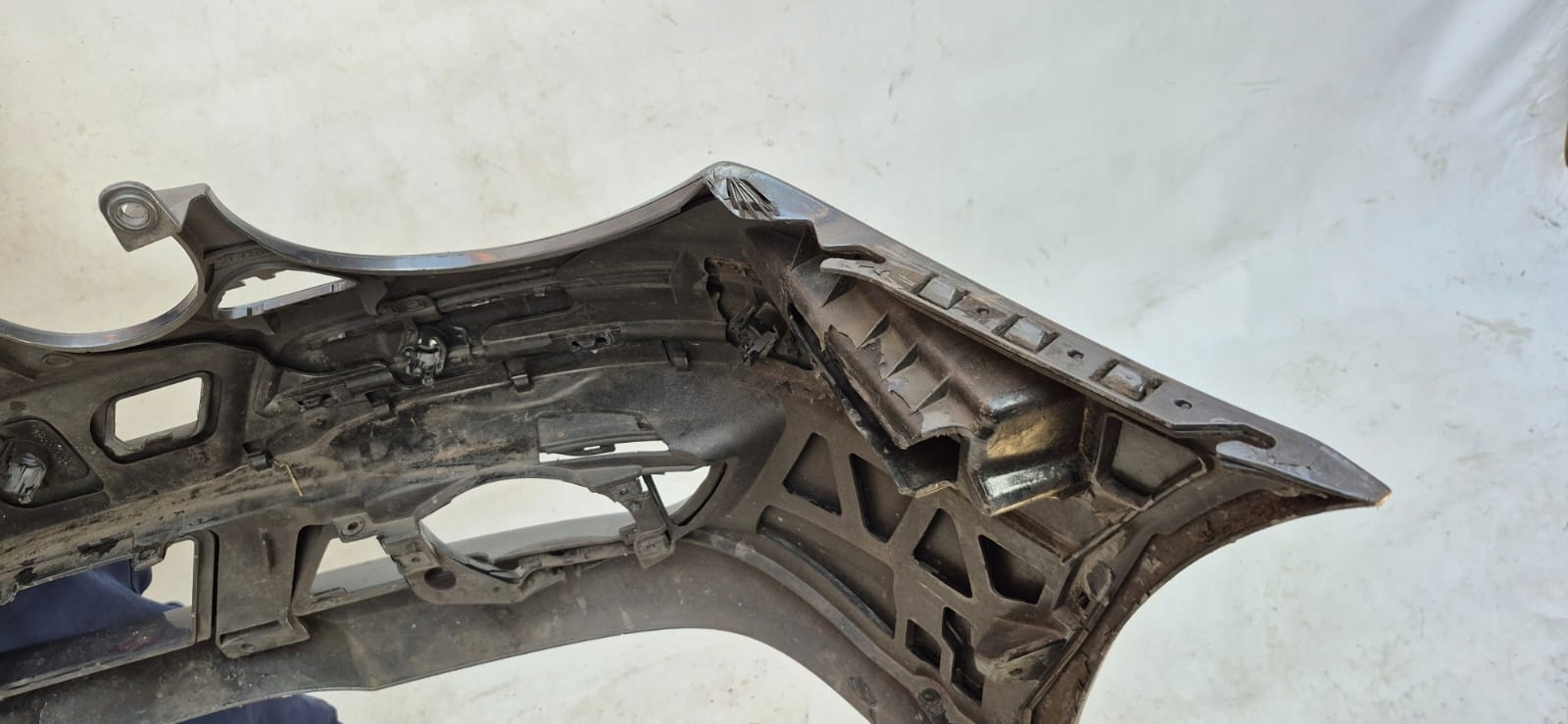 MERCEDES E-KLASA W211 LIFT 06-09 bumper front front SPR PDC