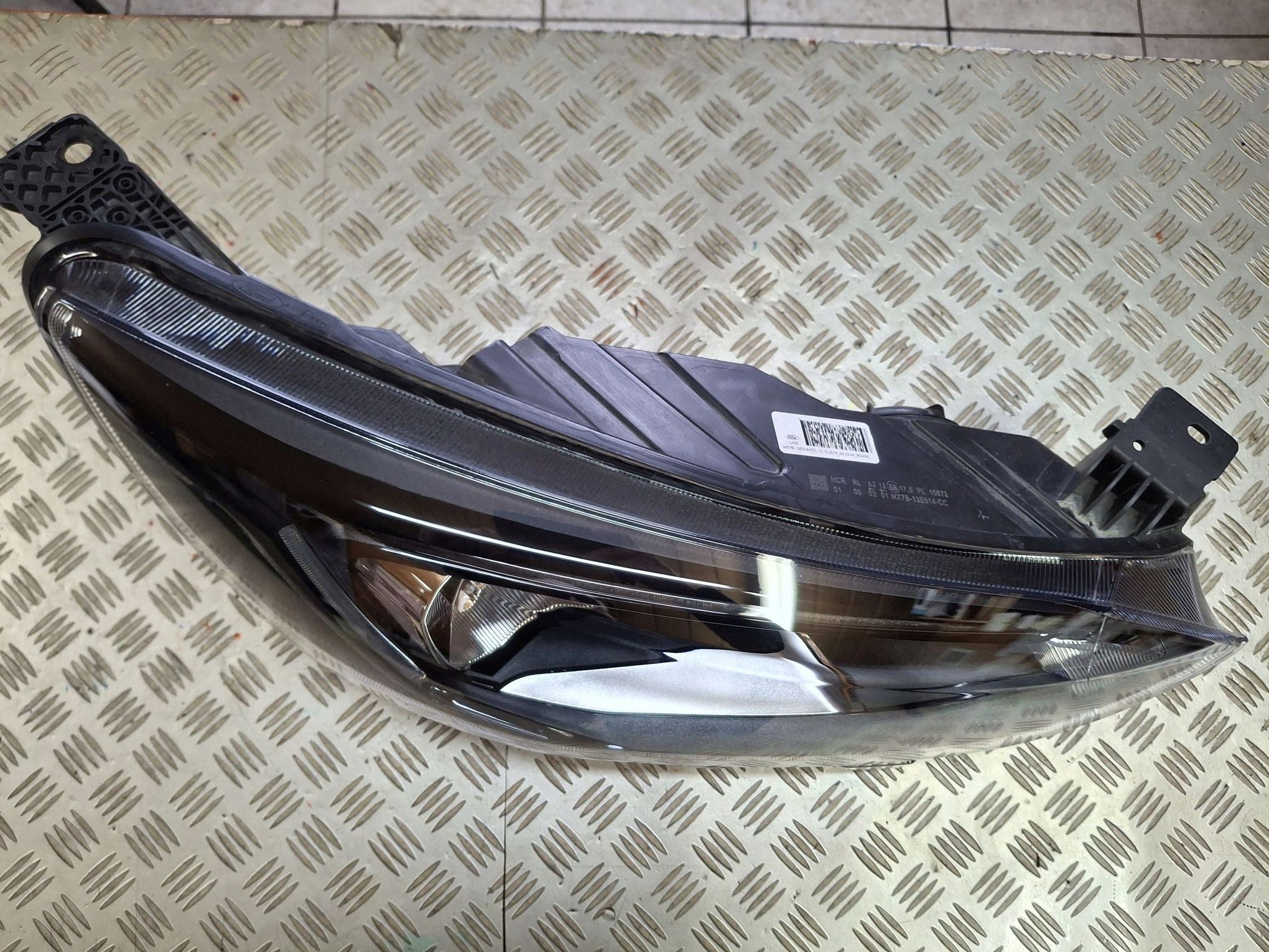 light right front LED FORD FOCUS IV MK4 2018R->