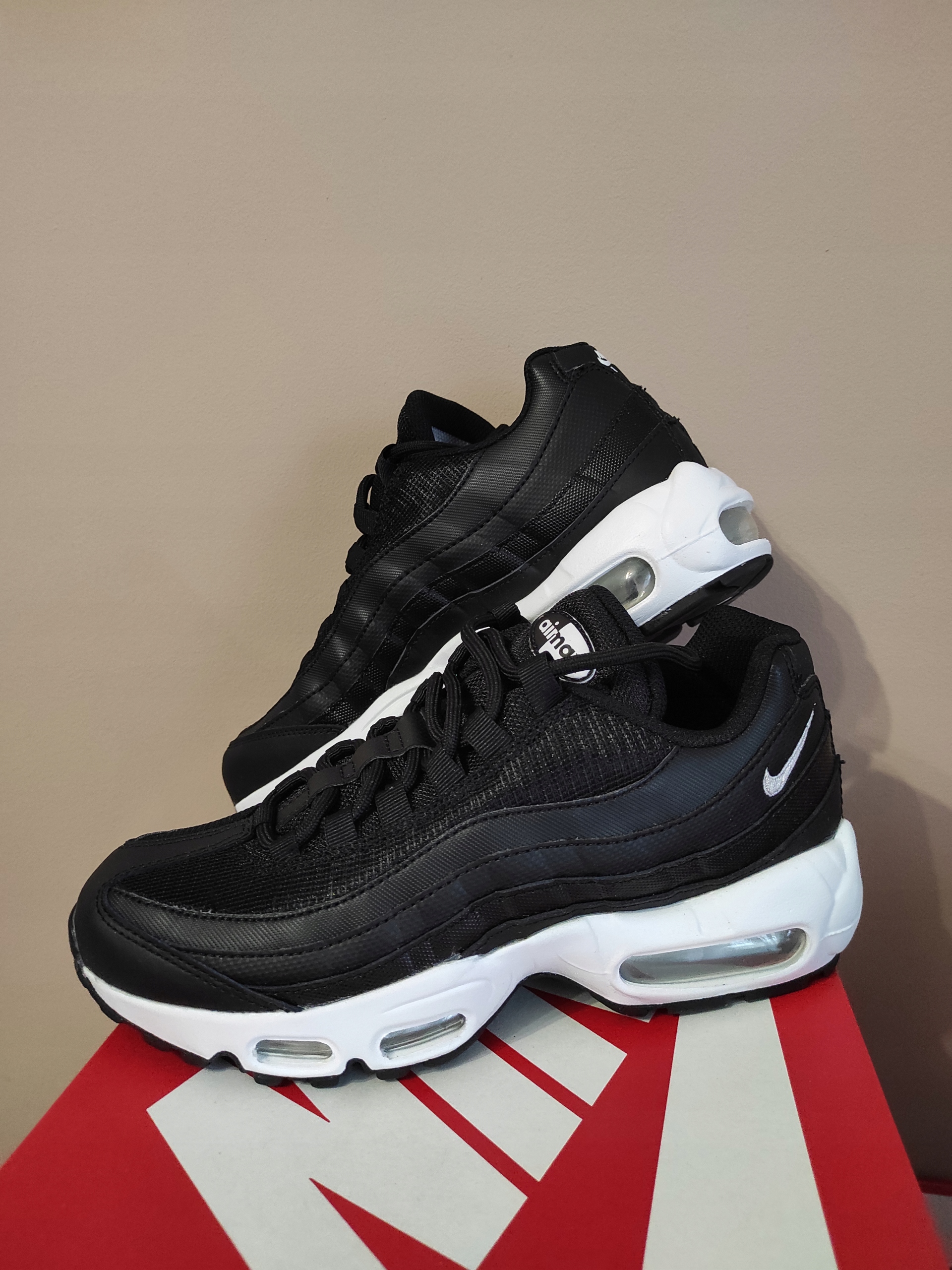 Buty Nike W Air Max 95 38.5 US7.5 24.5 cm black 13183028665