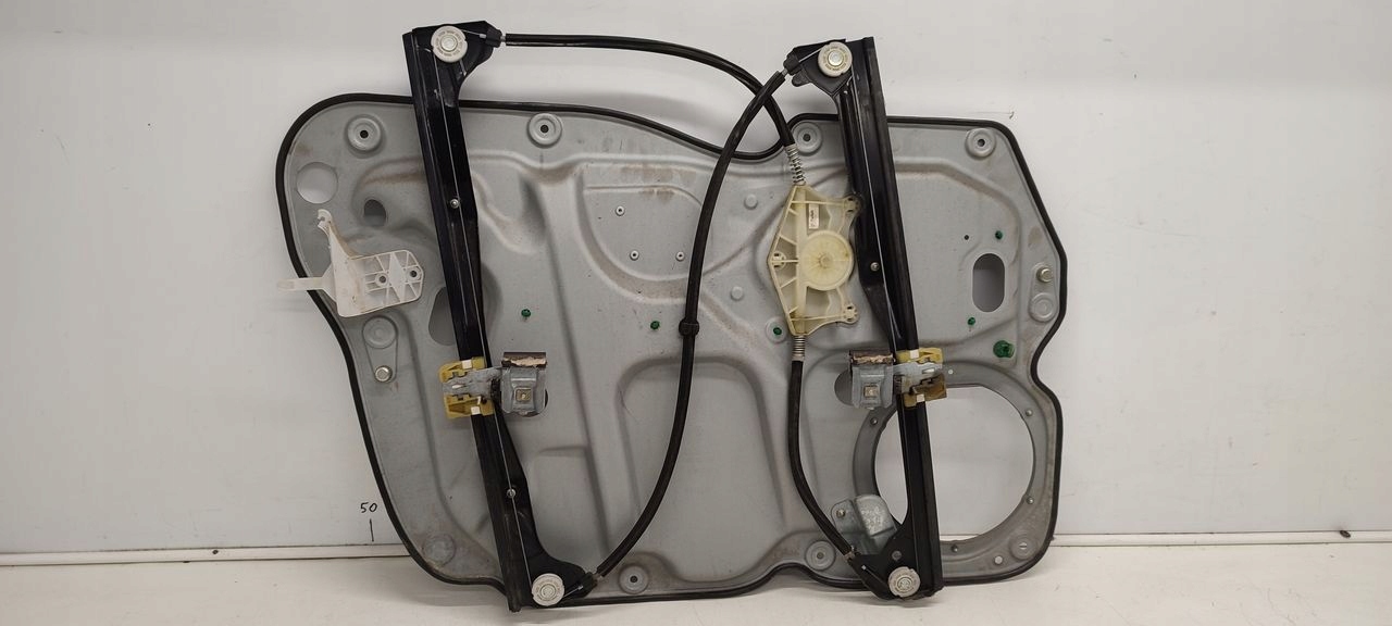 window regulator right front VW Touran 1,9 TDI