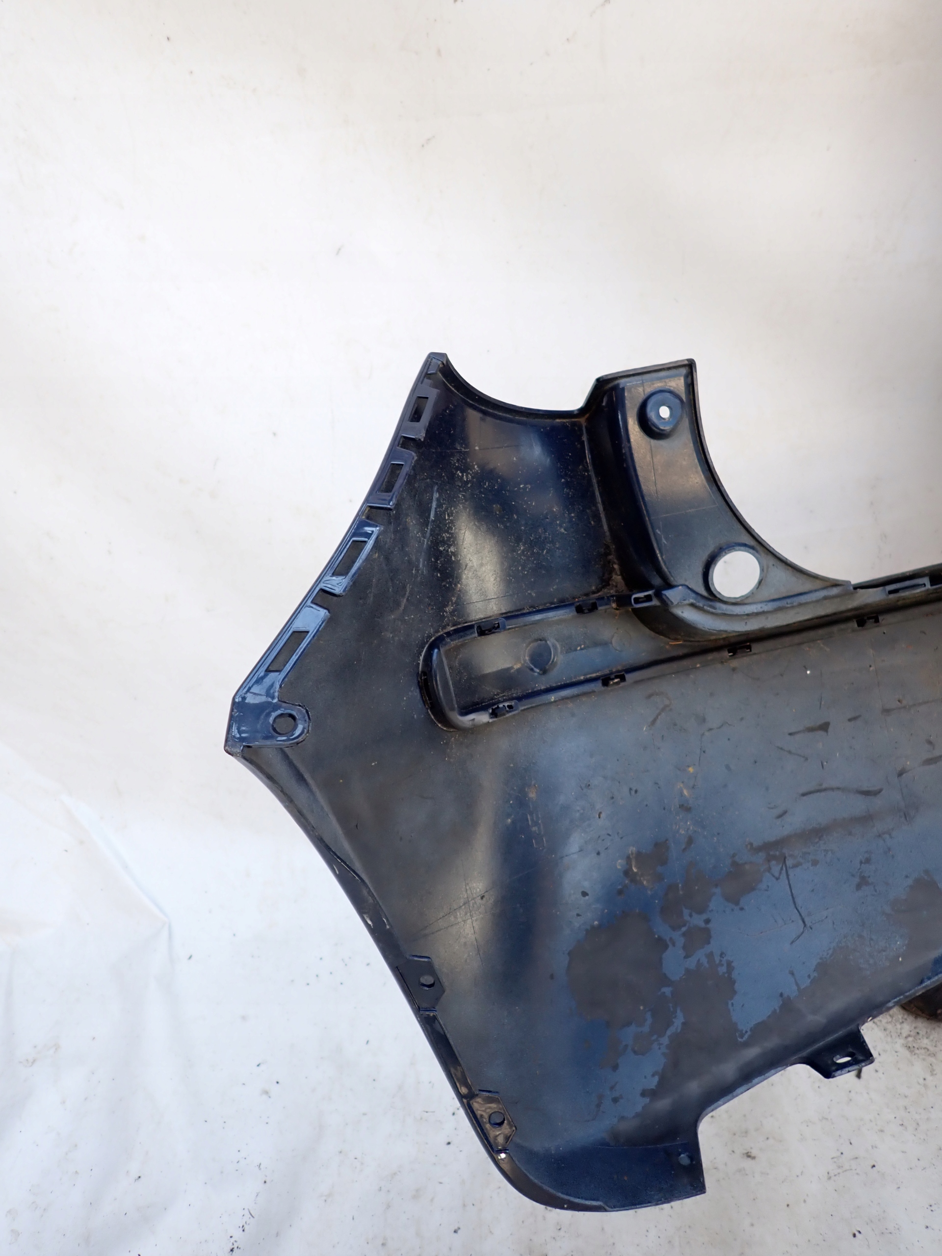 MITSUBISHI COLT 04-08 5D bumper rear part rear