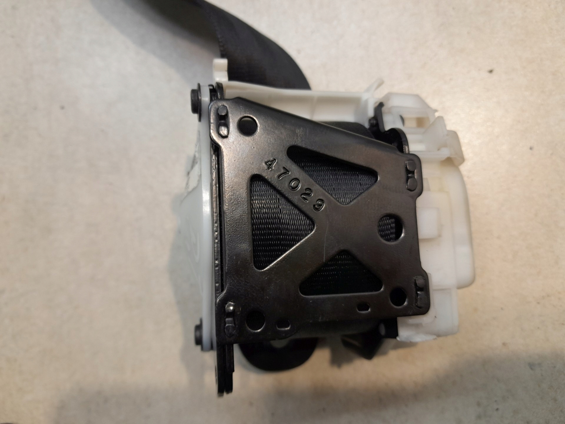 Gurten BEZPECZENSTWA rechts heck AUDI A4 B6 8E5857805G