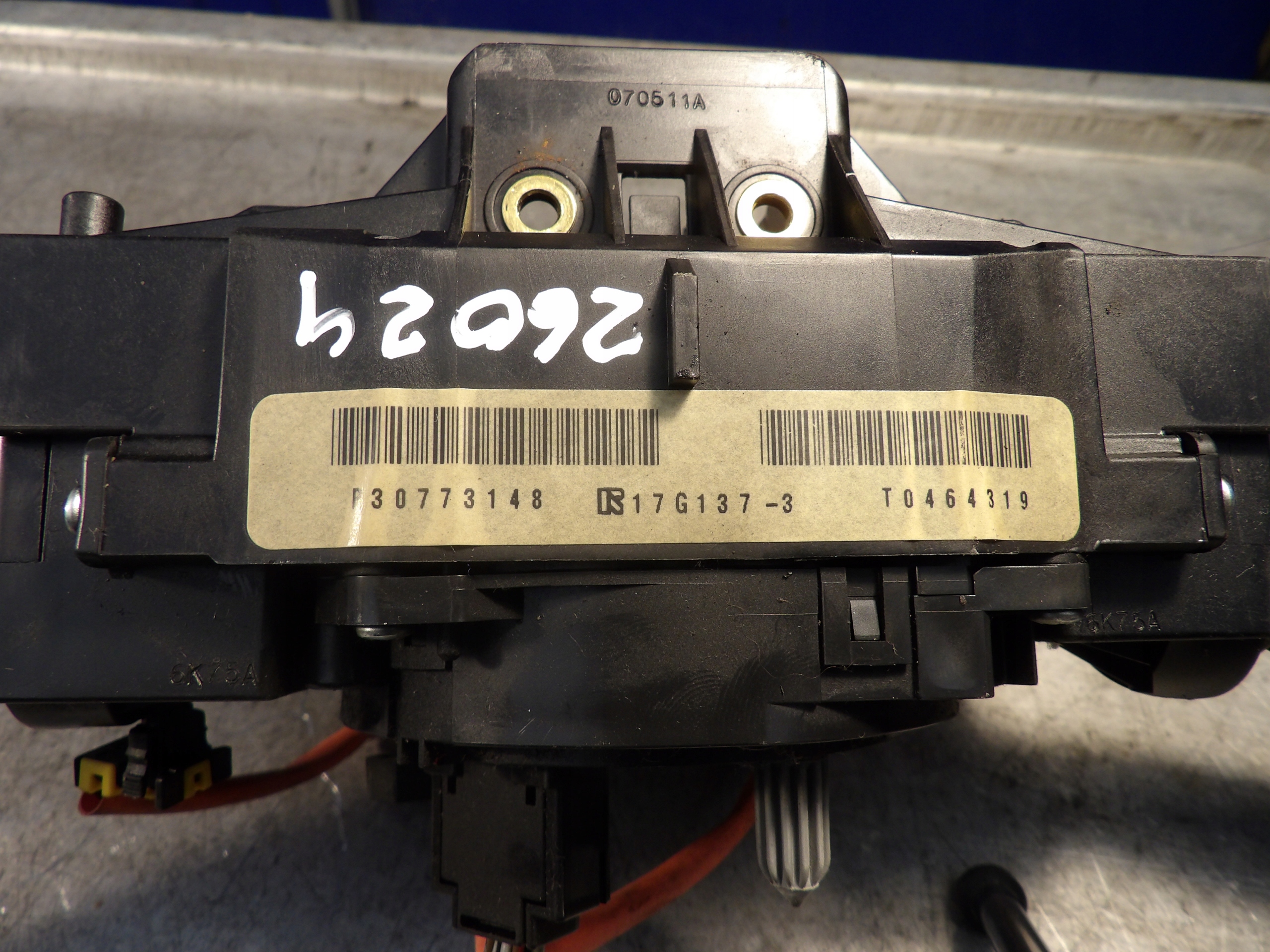 Volvo C30 DEVIO LUCI TERGICRISTALLO TERGI P30773148, 17G137-3
