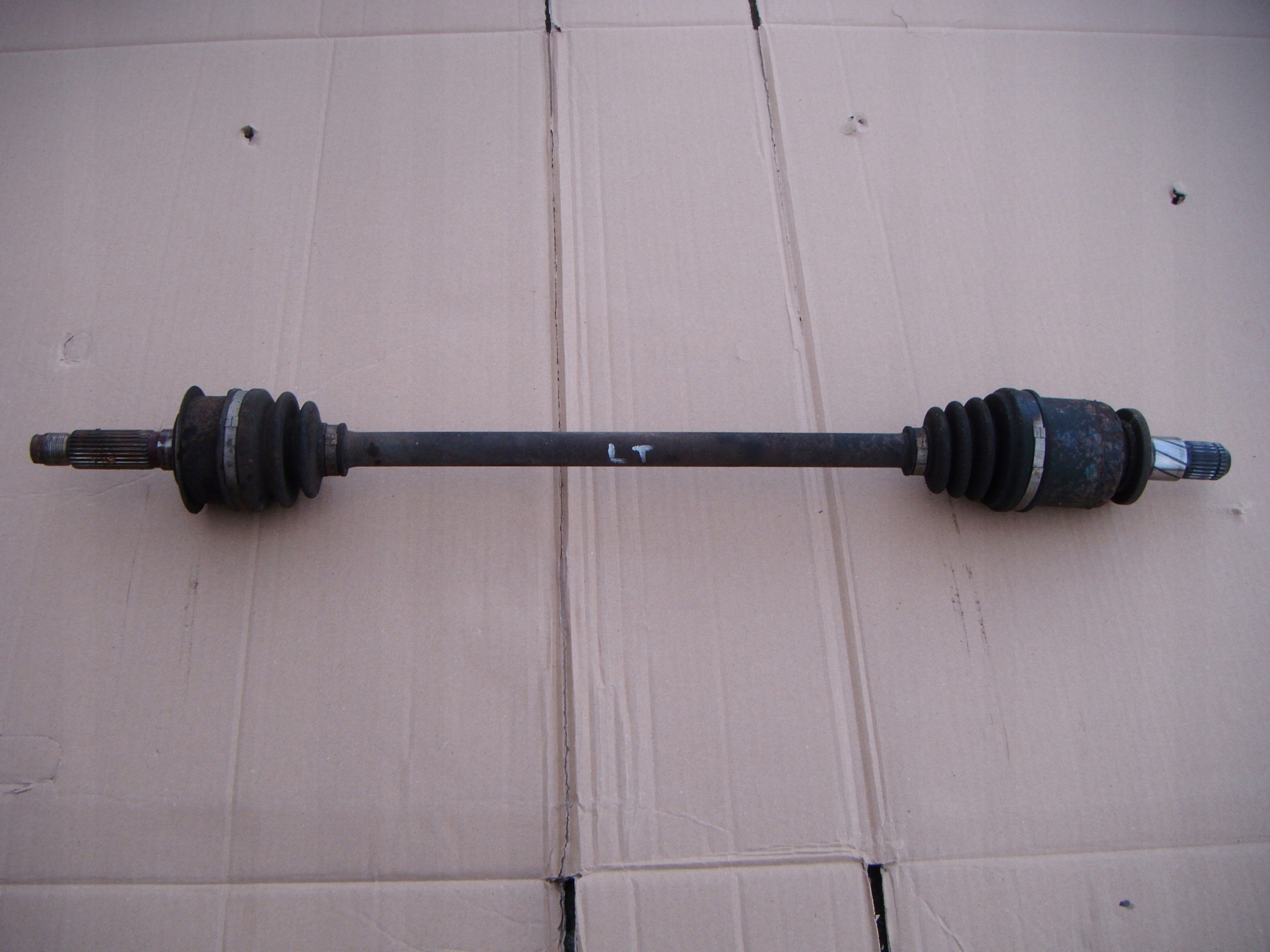 SUBARU OUTBACK 3 III 2003-2009 PÓŁOŚ LEWA TYLNA - LEWY TYŁ