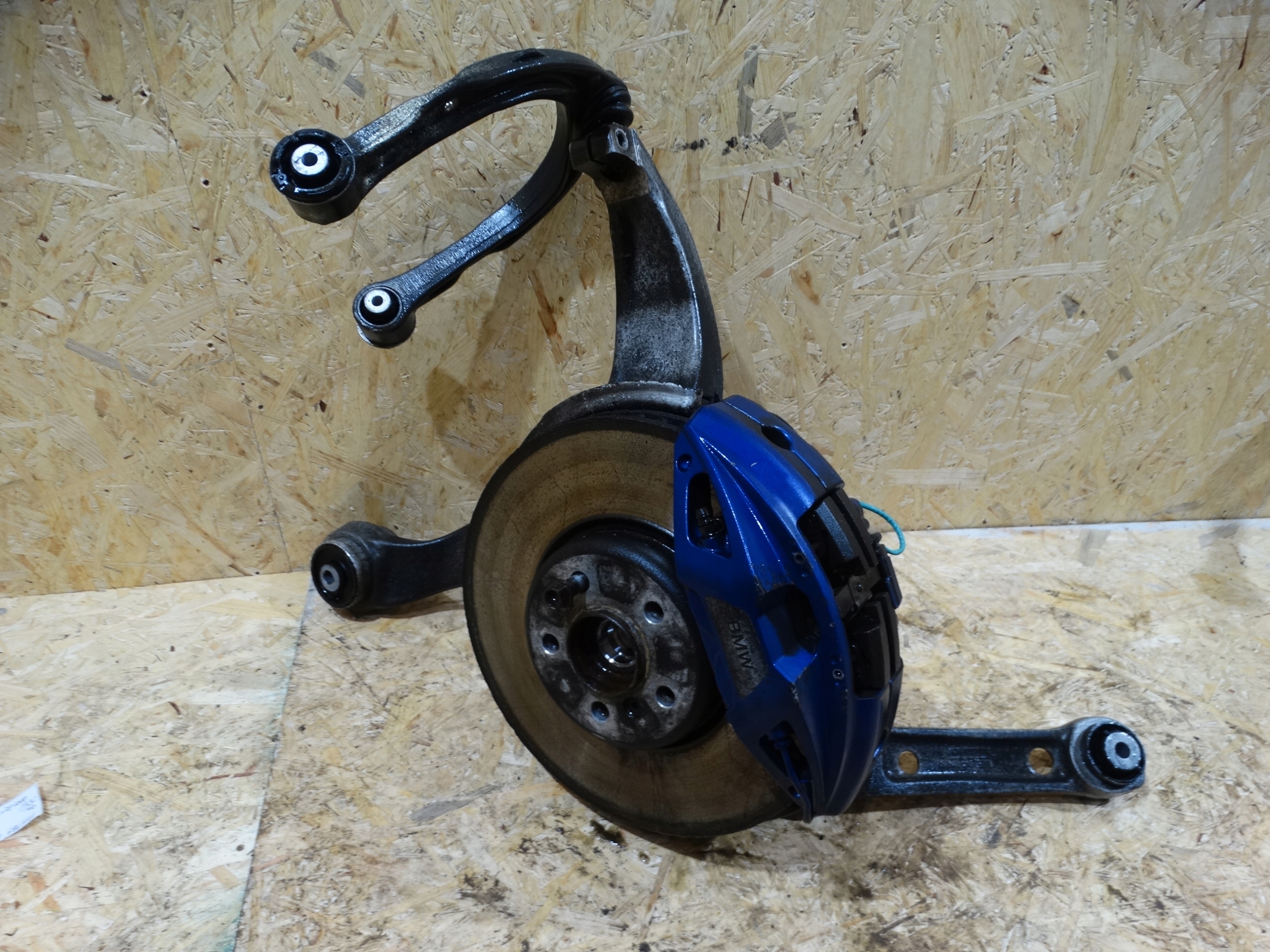 sususpension front left KPL. BMW G11 G12 XD XI 4X4 1