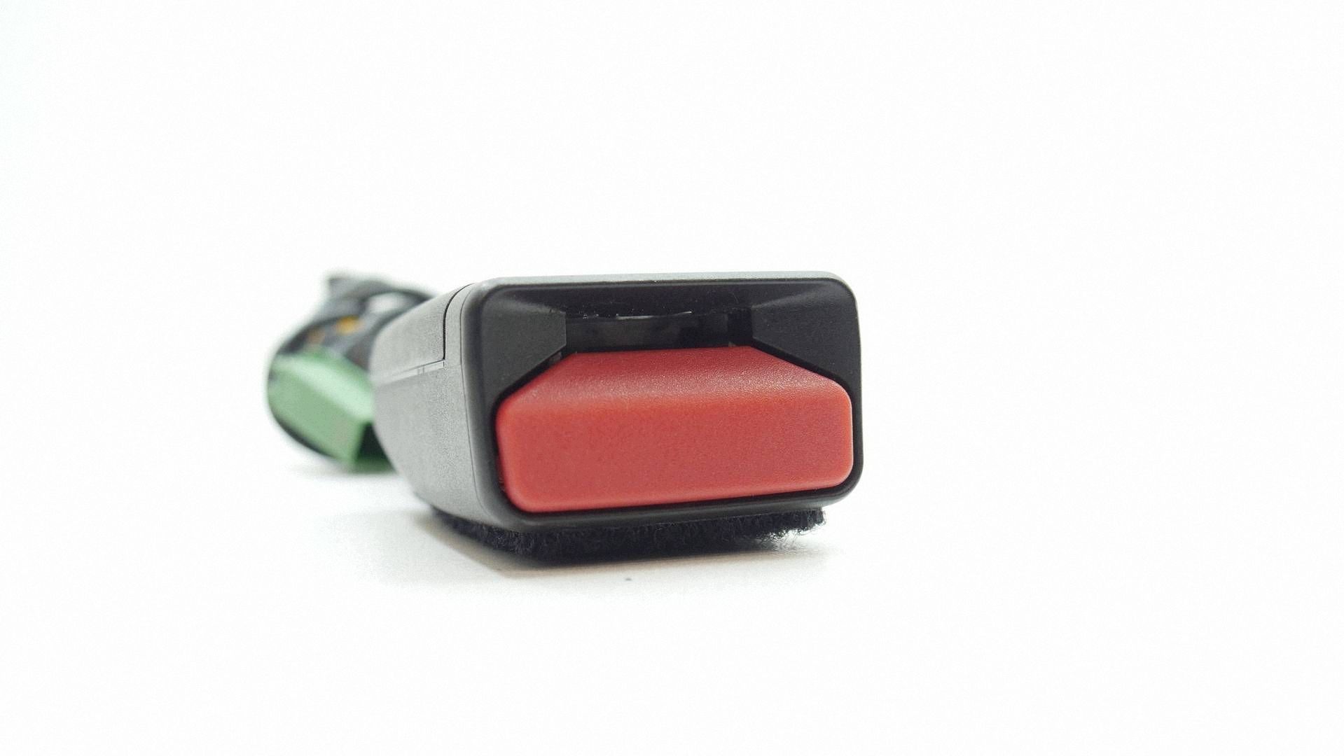 KLAMRA ZAPINKA supports front front VOLVO V60 31436952