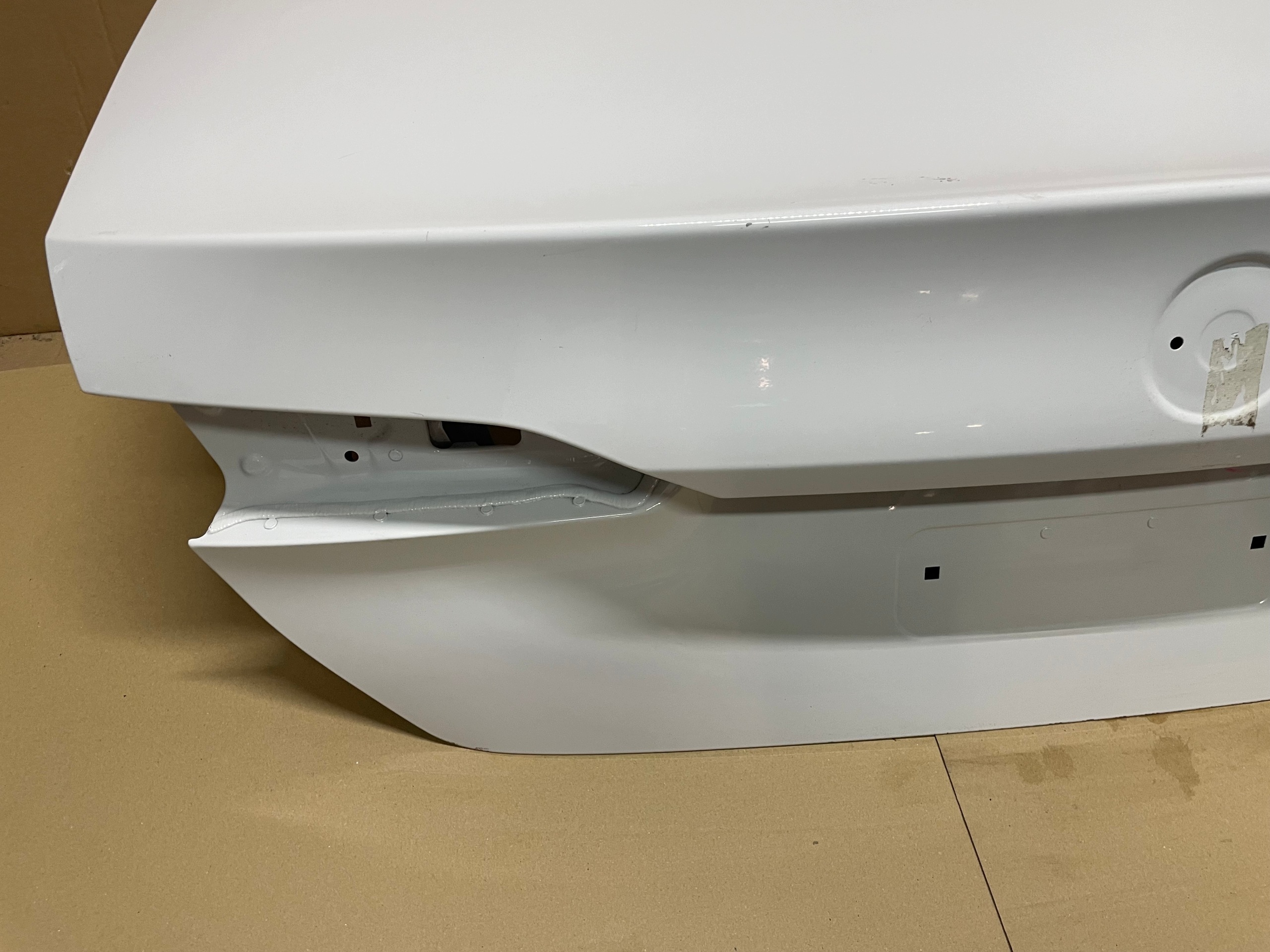 trunk door boot BMW 5 G60 colour A300