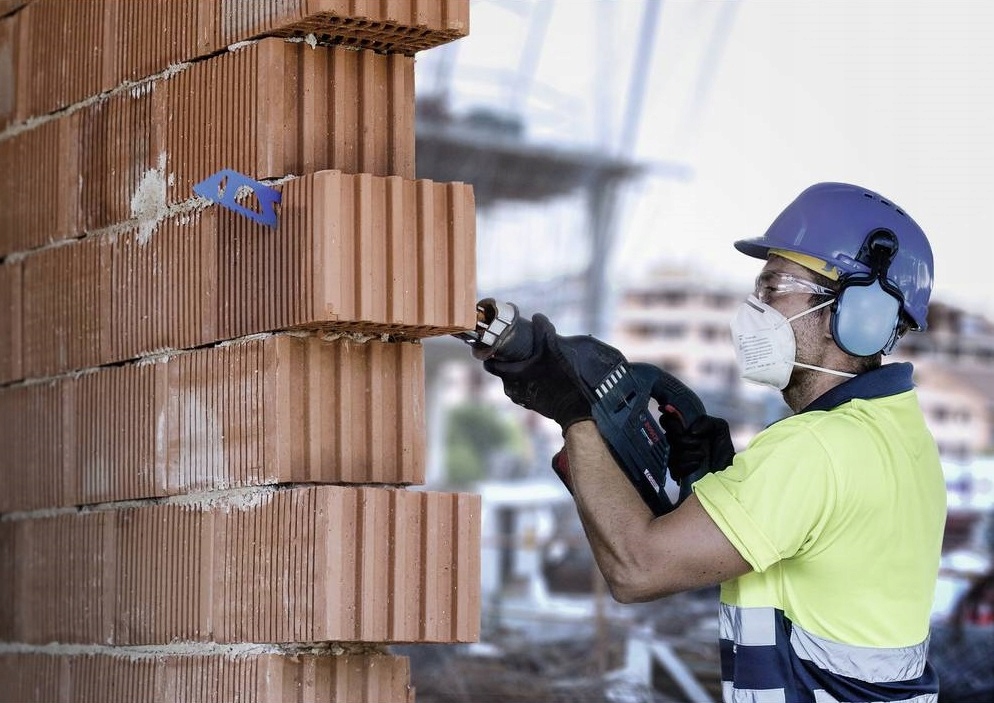 BRZESZCZOT DO PIŁY SZABLASTEJ EXPERT S2243HM Kod producenta 2608900418