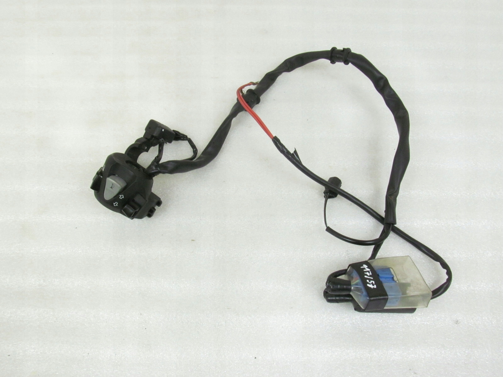 Лівий перемикач Honda VFR 800 F 15R ABS