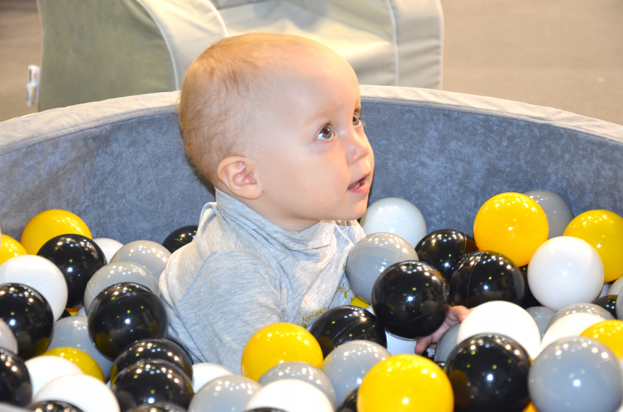 Sausas baseinas su kamuoliukais 90x40 200 kamuoliukų - baseinas su kamuoliukais WELOX prekės ženklas Welox