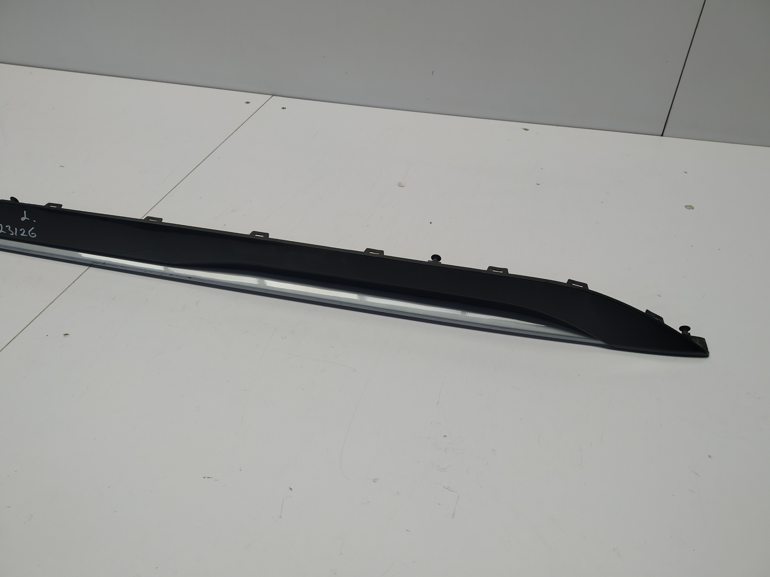 Kia Ceed III Proceed GT moulding threshold cap left original 87763-J7700