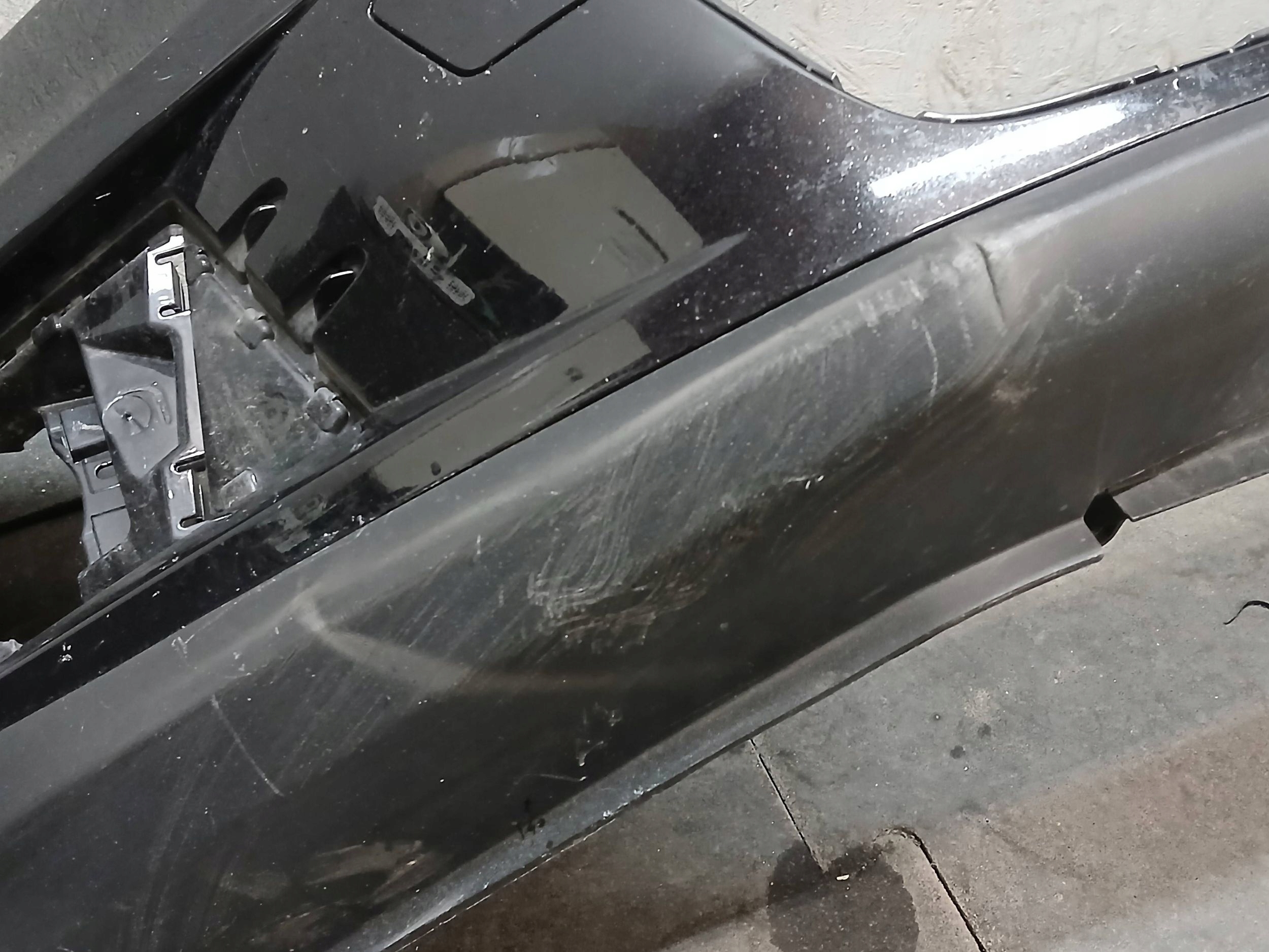 bumper front VW TIGUAN and 1 LIFT 10-15 5N0