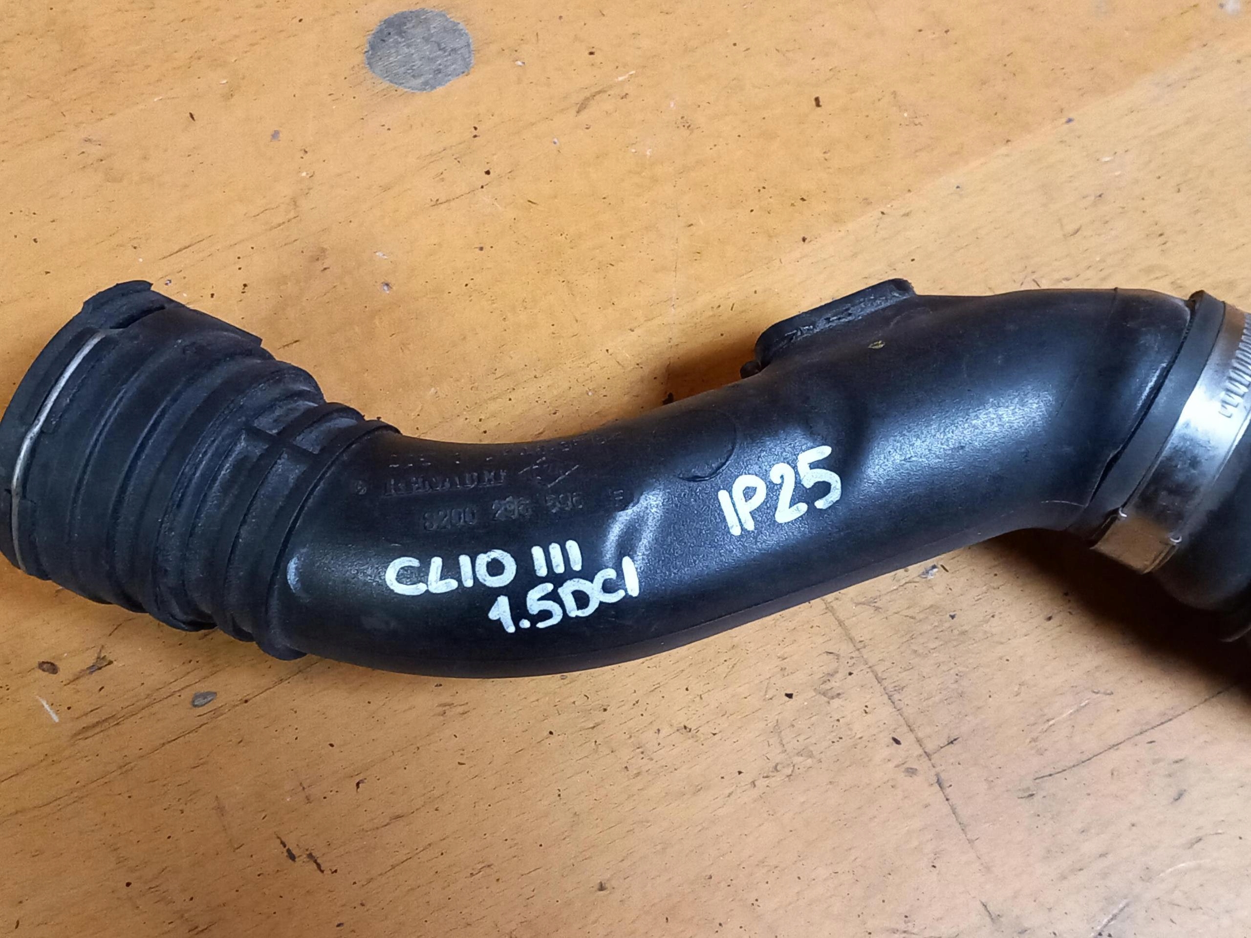 pipe wiring air RENAULT CLIO III 1.5 DCI 8200296596