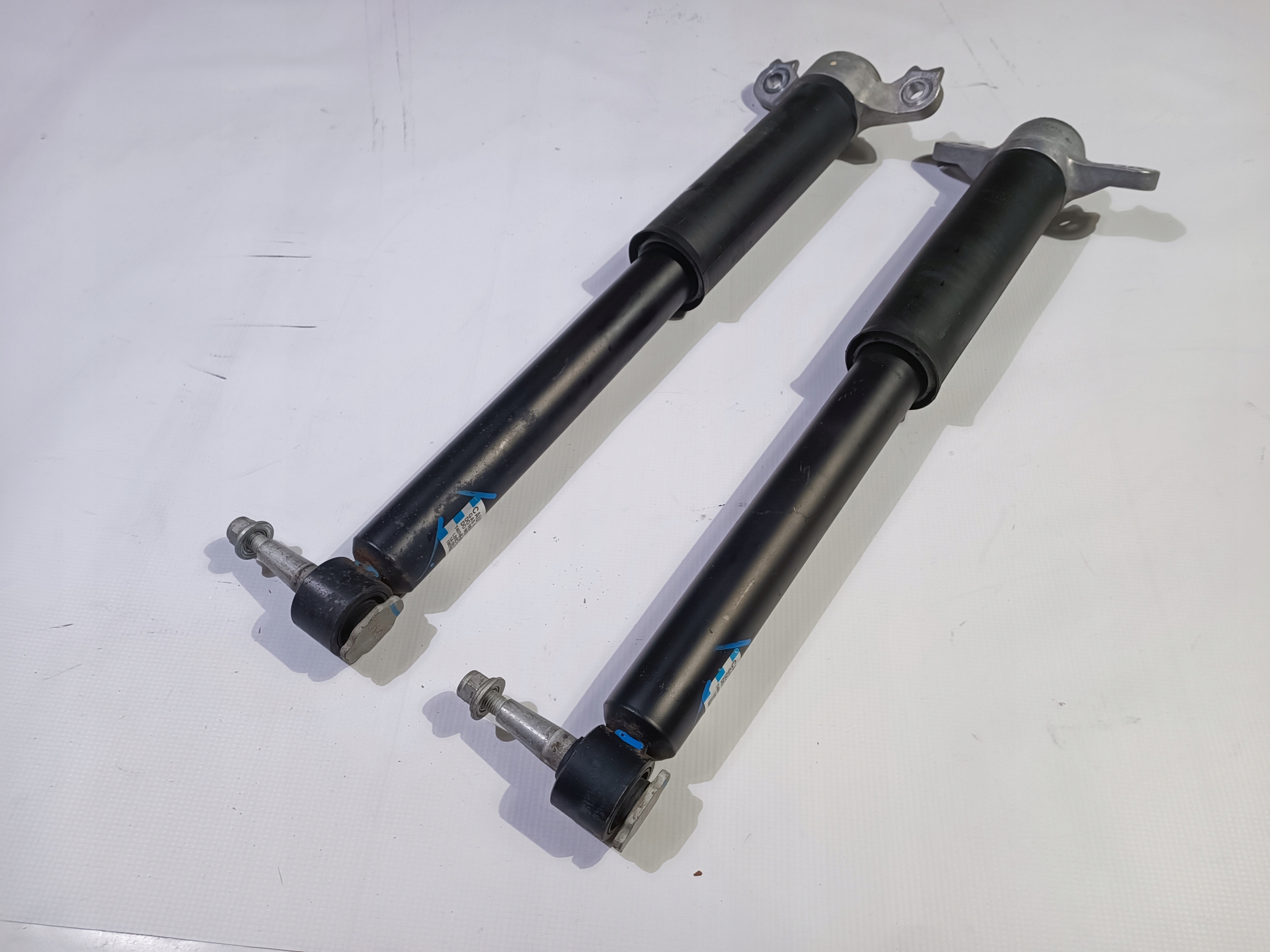 shock absorber rear part rear Ford Explorer VI 2020