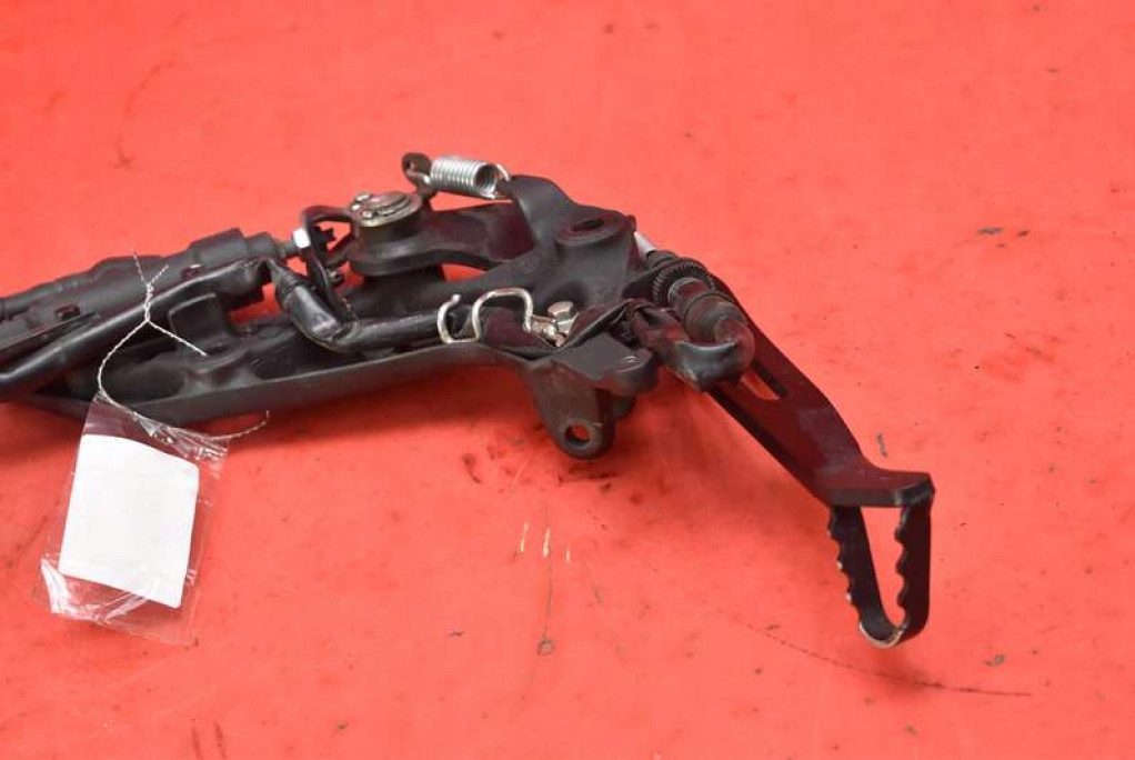 Servofreno HONDA VFR 1200 XJ SC76A 12