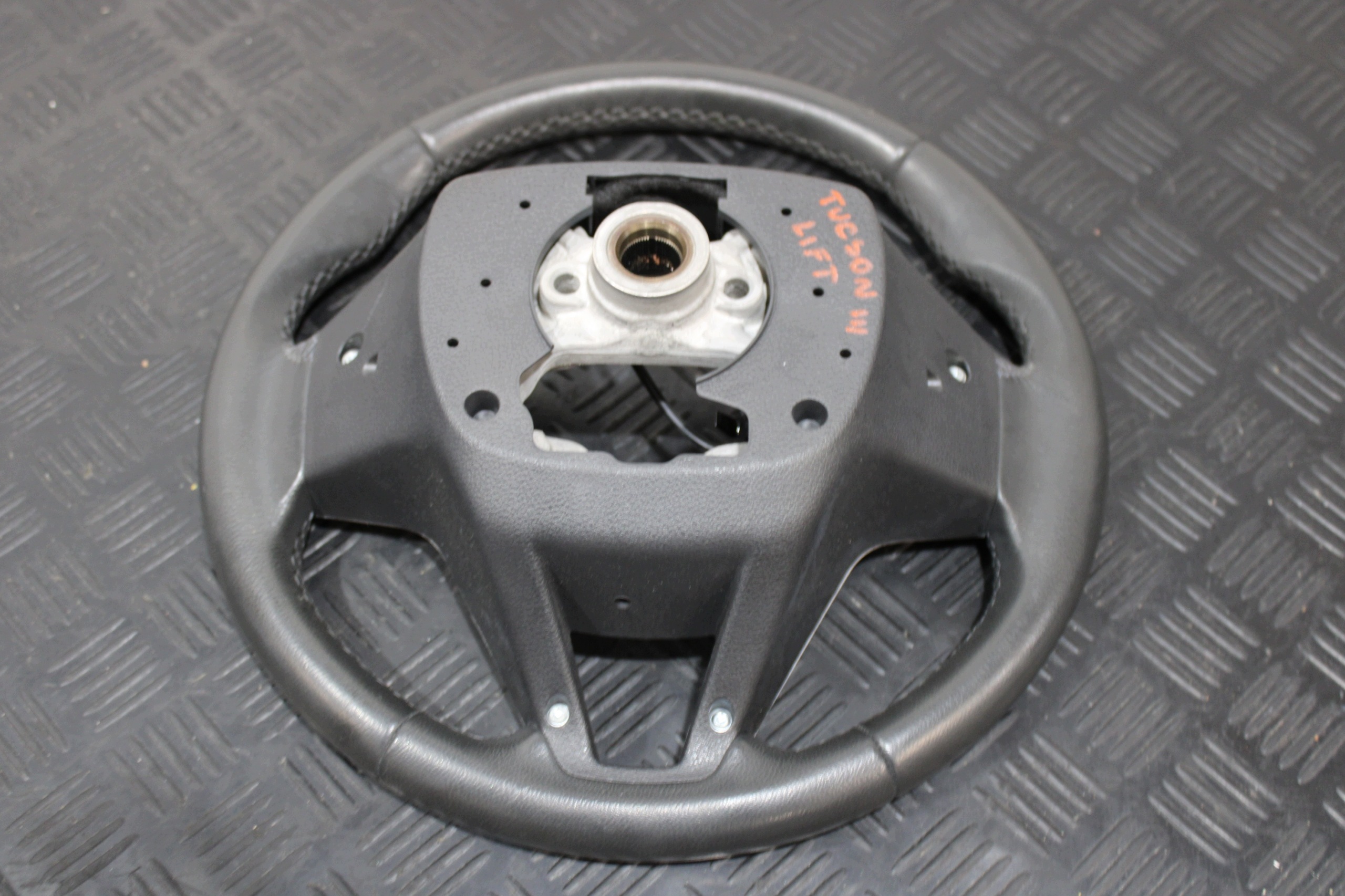 lenkrad MULTIFUNKCJA HYUNDAI TUCSON III 3 LIFT