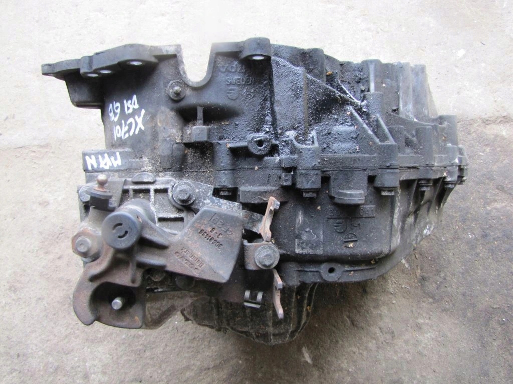 VOLVO S80 V70 2.4 D5 - manuale cambio 6 ingranaggi