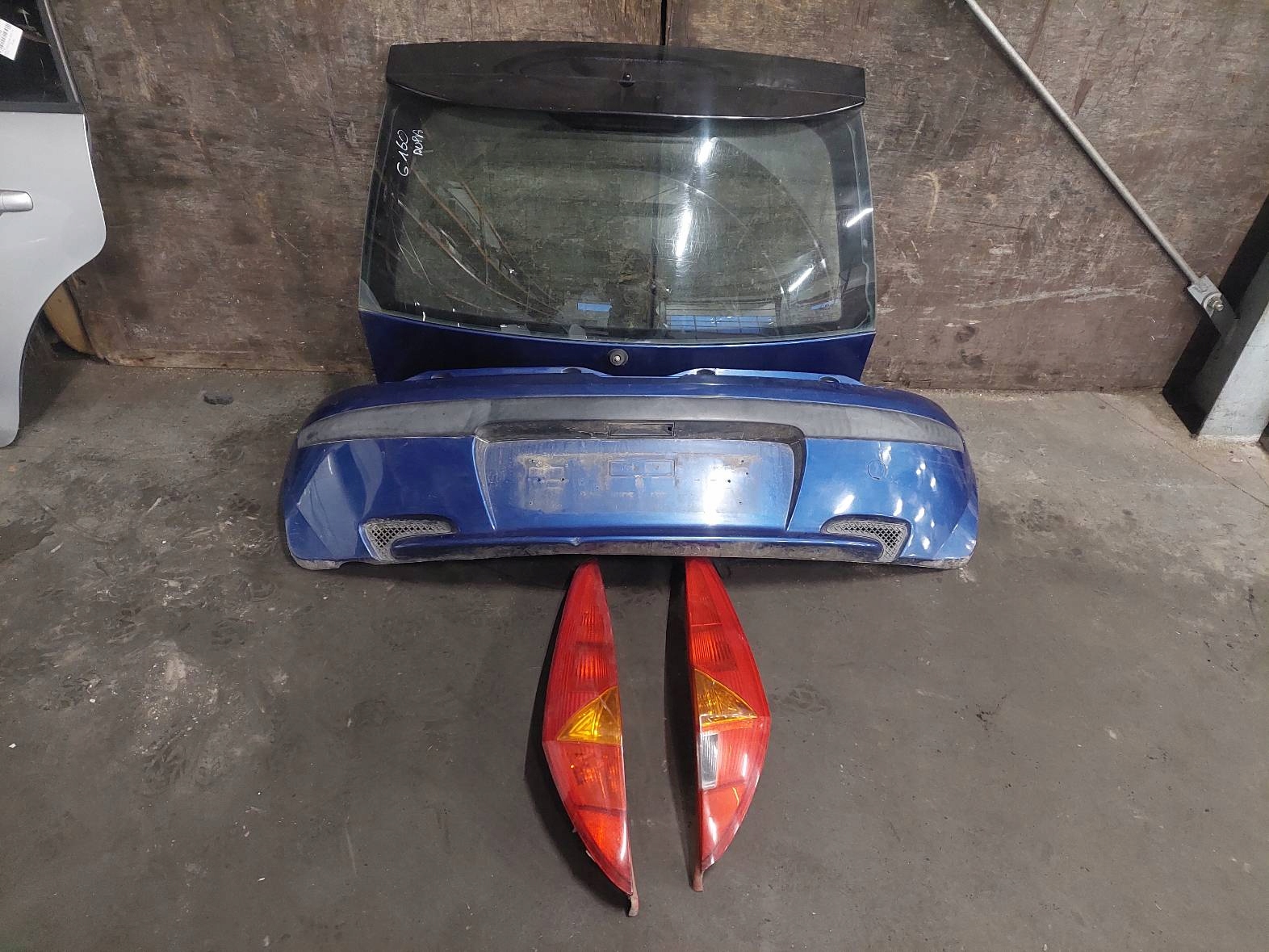 complete rear part trunk door bumper light FIAT PUNTO II
