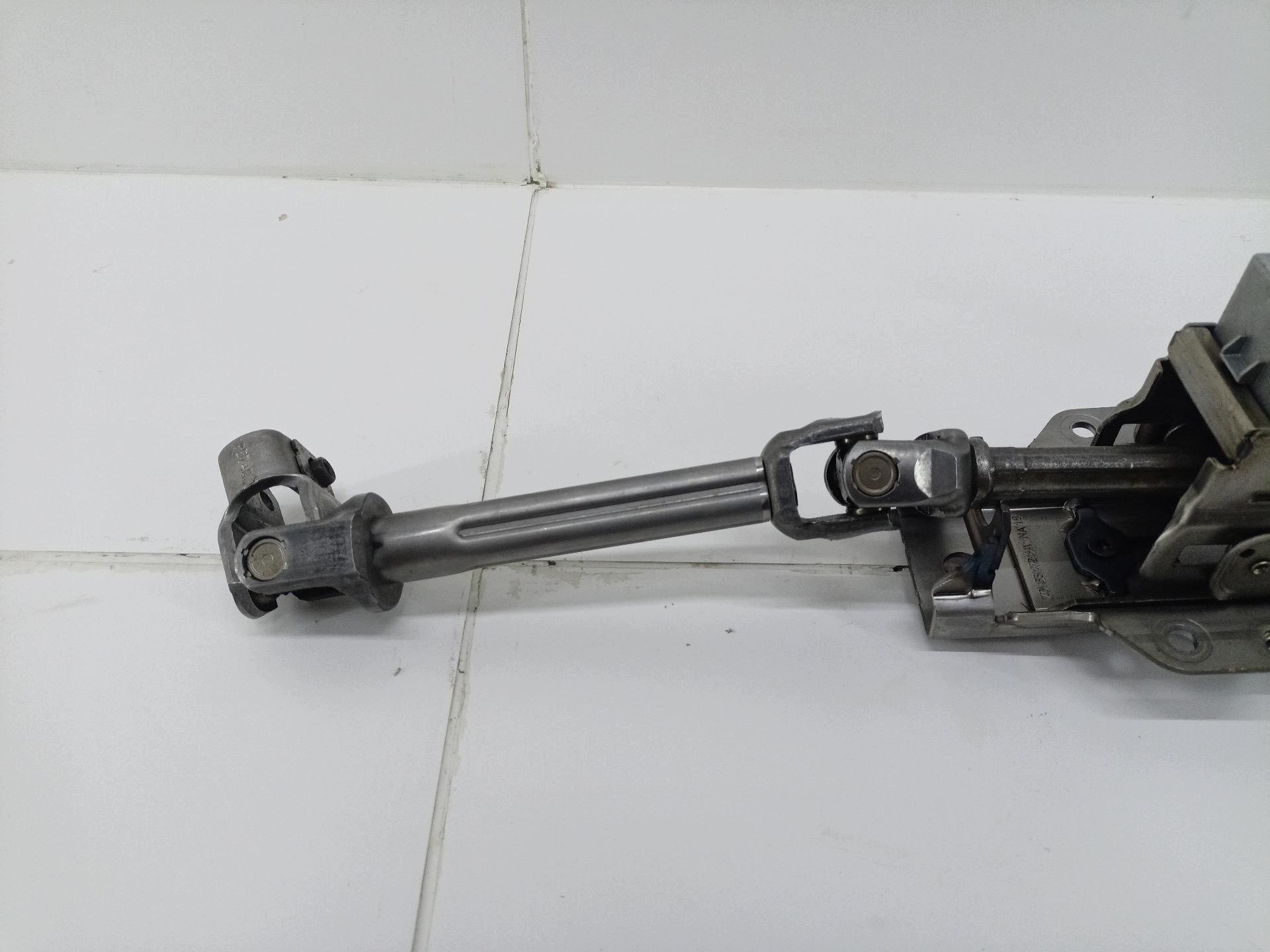 steering wheel rod Mini Cooper 2 facelift R56 2011 2757528-08