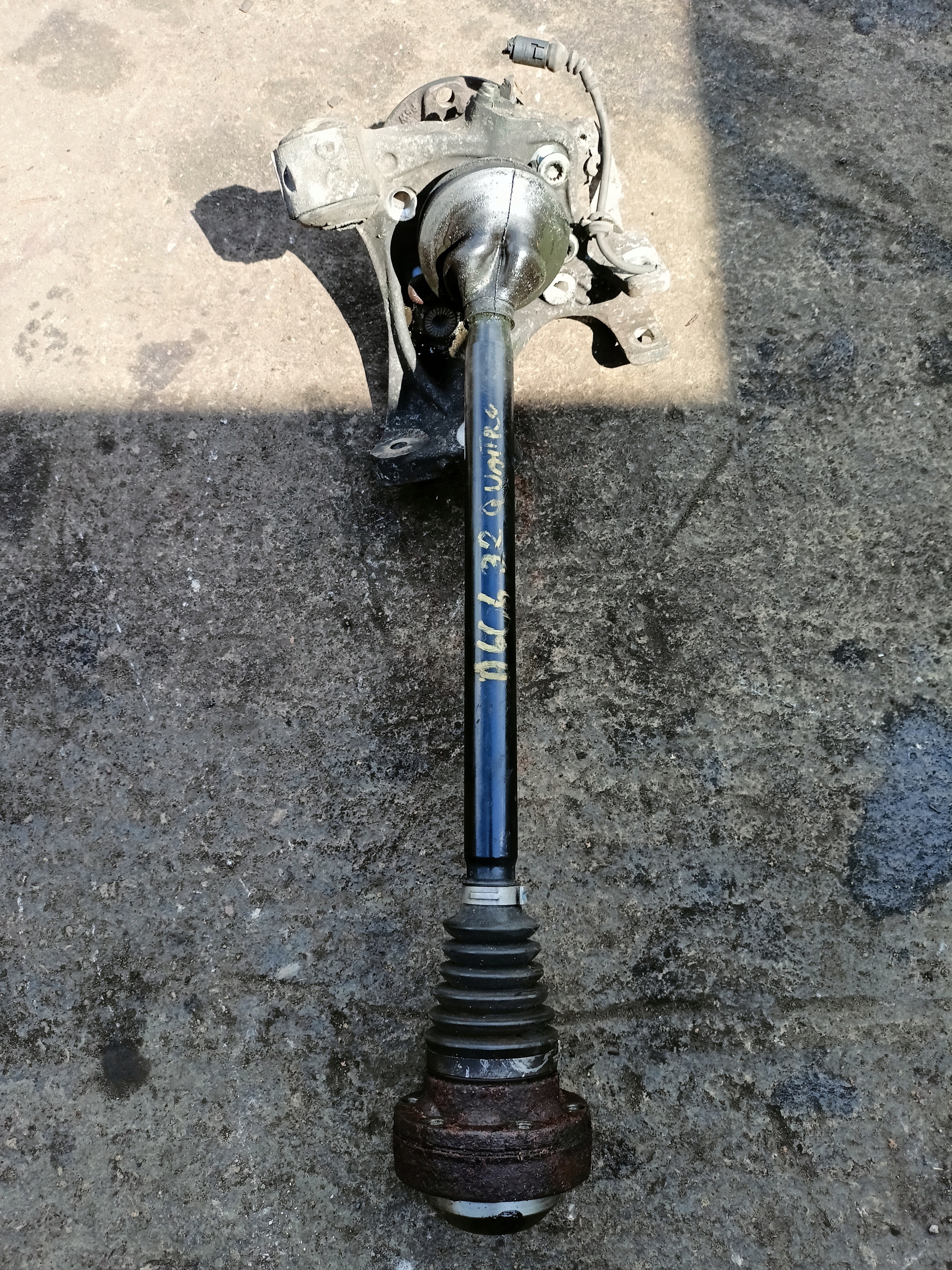 MOZZO FUSELLO Z PERNO MOZZO E POLOSIA AUDI A6 C6 3.2 QUATTR