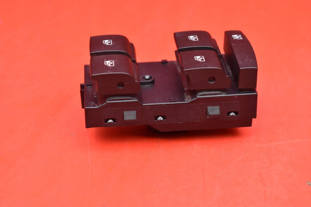 control panel of the window EU 13305011 OPEL MOKKA A 12-15